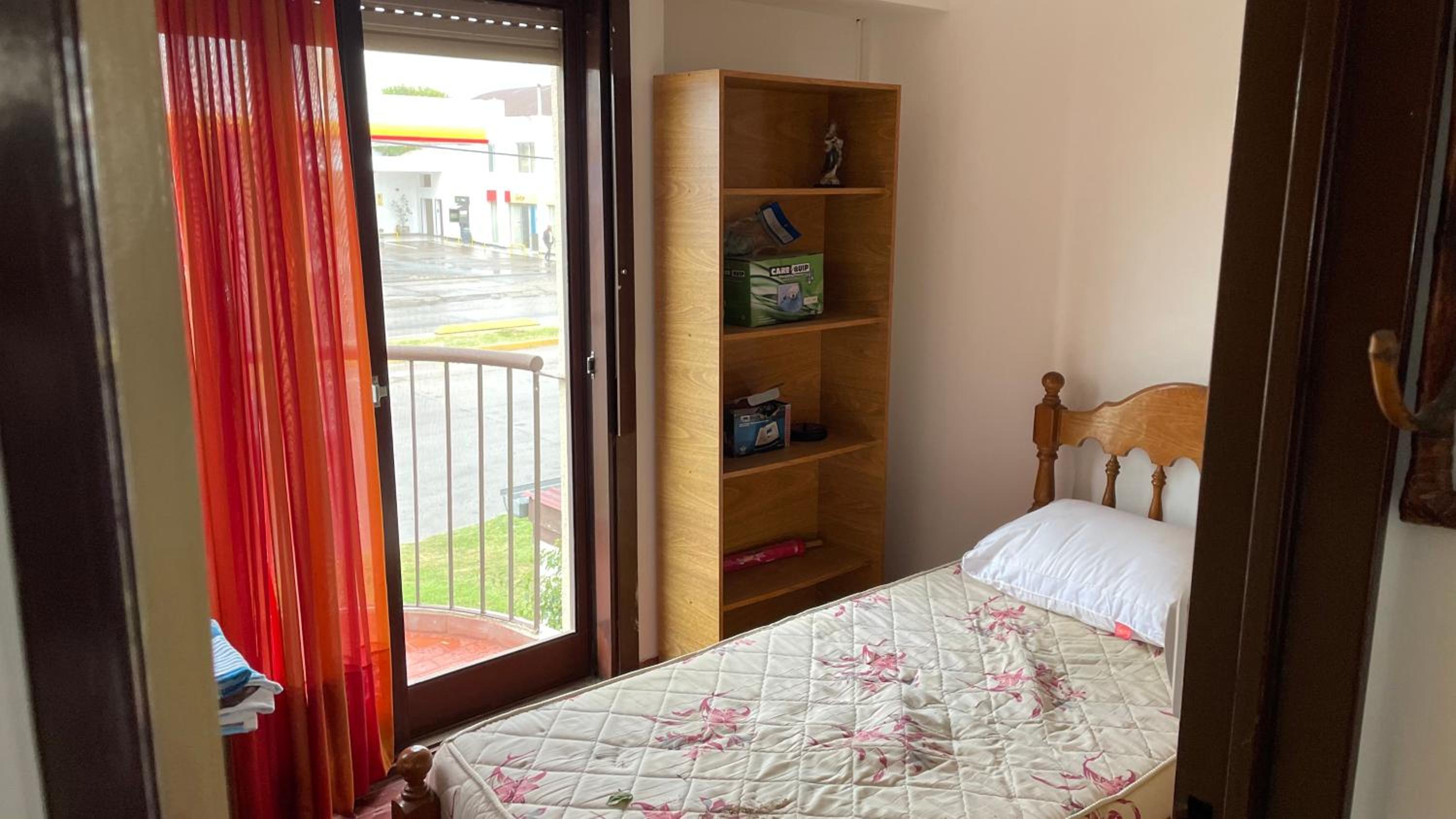 Comoda y amplia casa en Mercedes BsAs