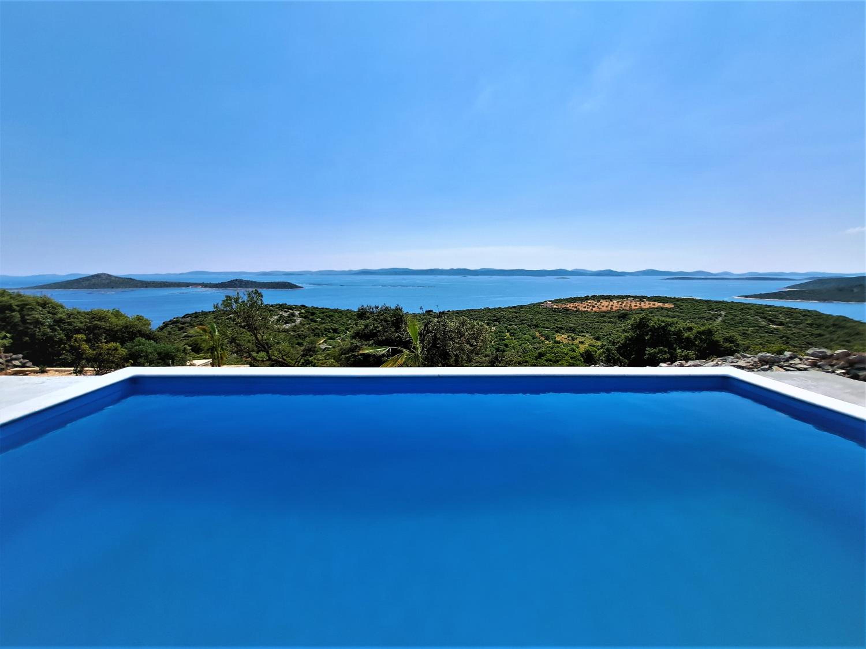 Villa Robinson view 2