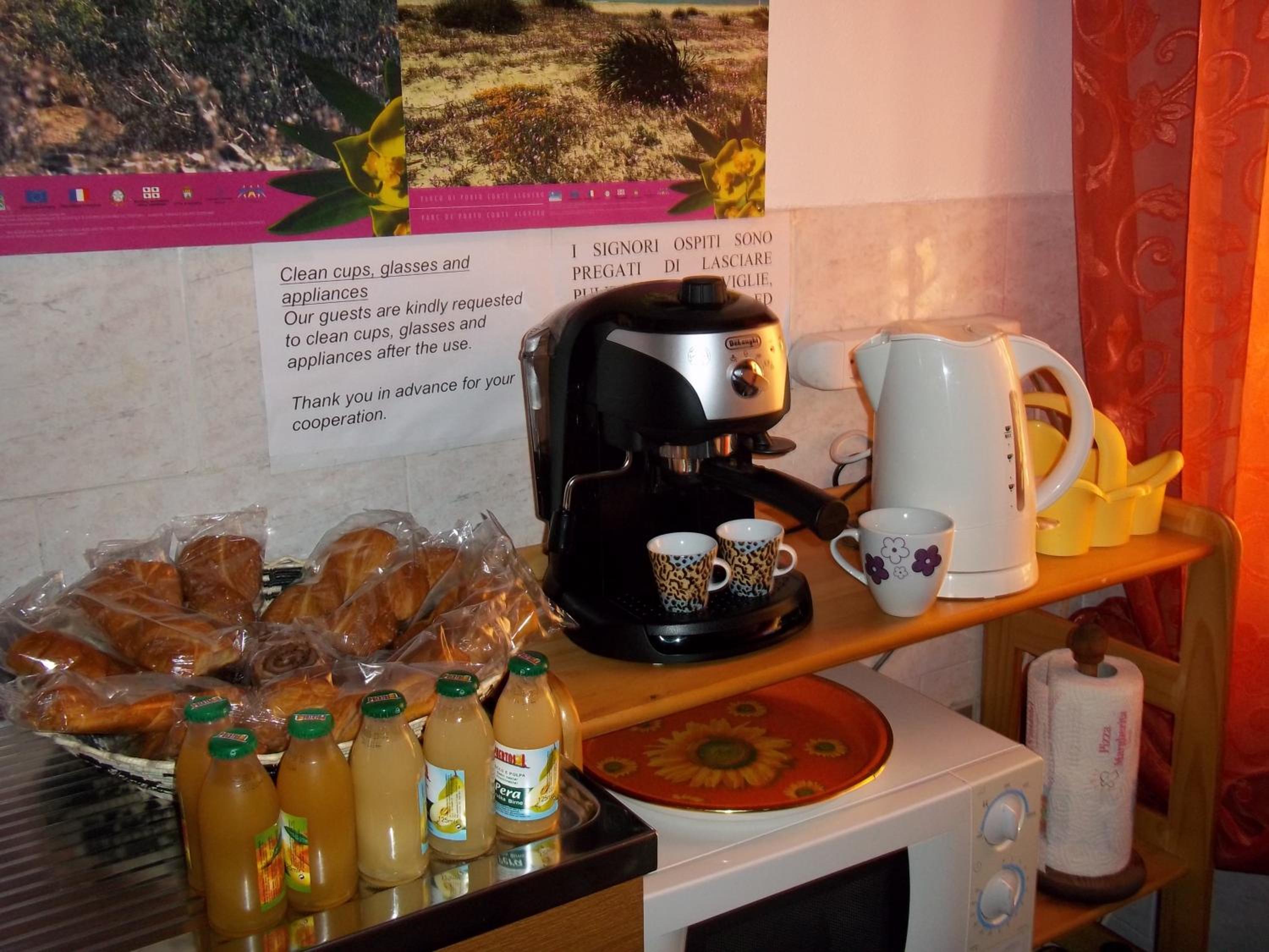 Hotel B&B Vecchia Alghero - Image 1