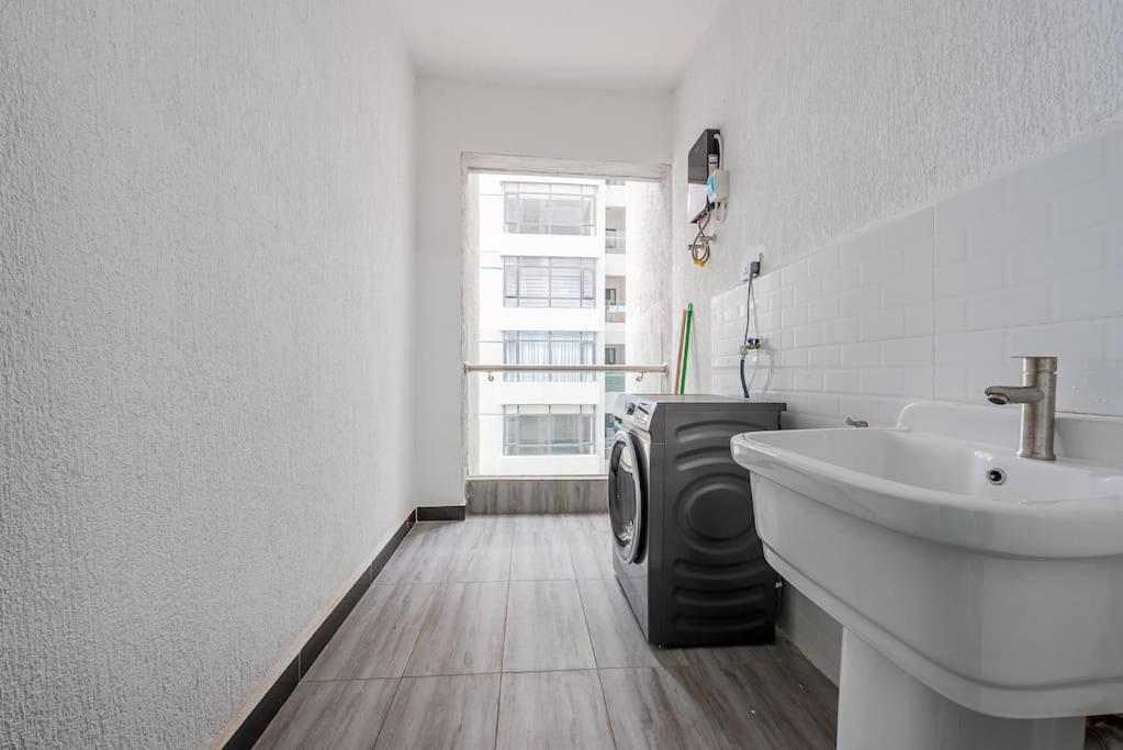Premium 2BR Kilimani- Staroot view 5