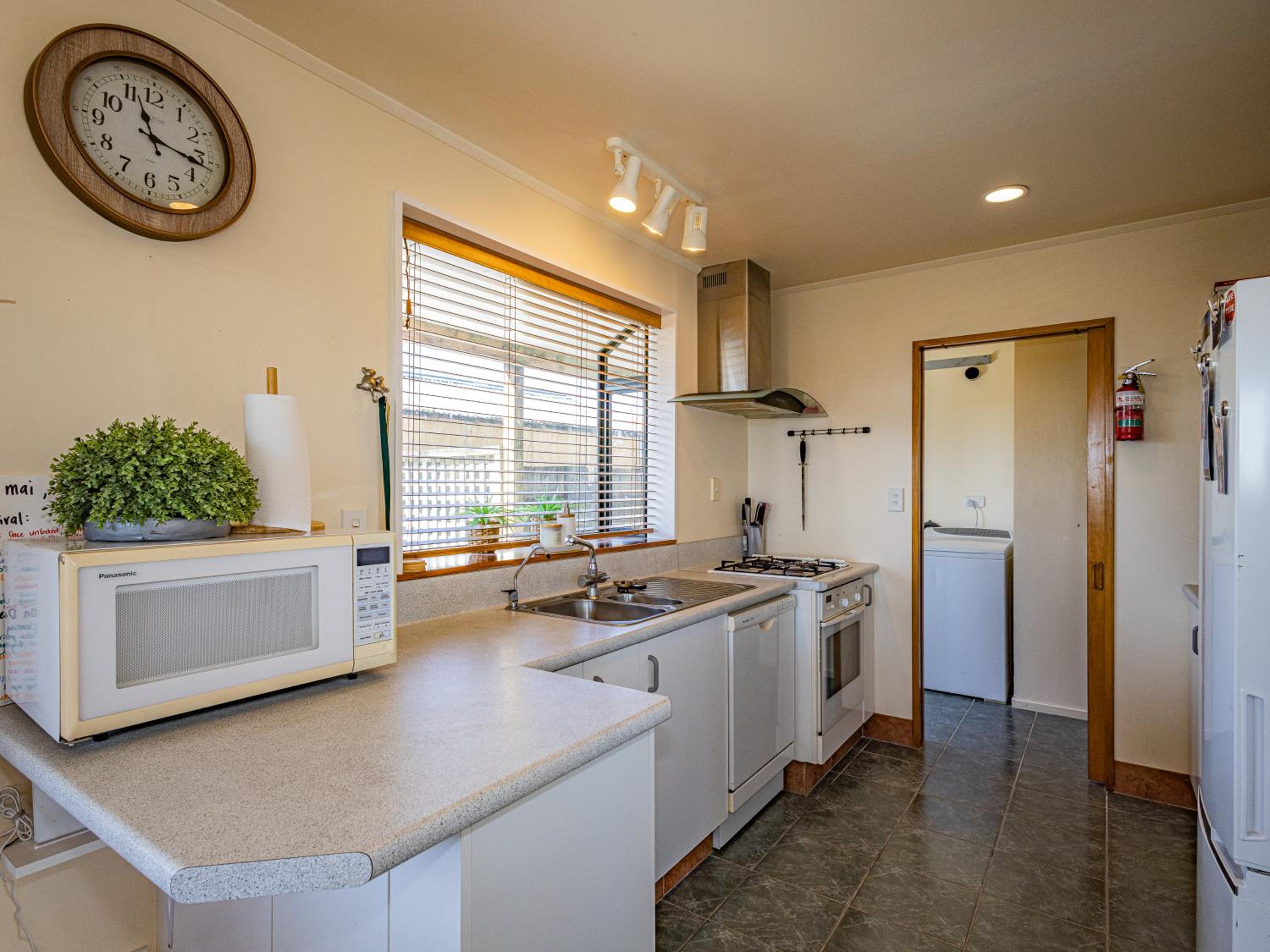 Three Peak Lodge - National Park Holiday Home view 4