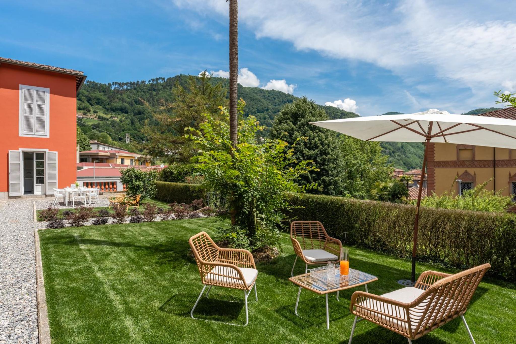 Villa Brecht view 2