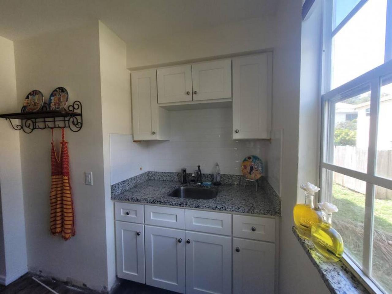Moon Lakeview Apt at Crescent Lk