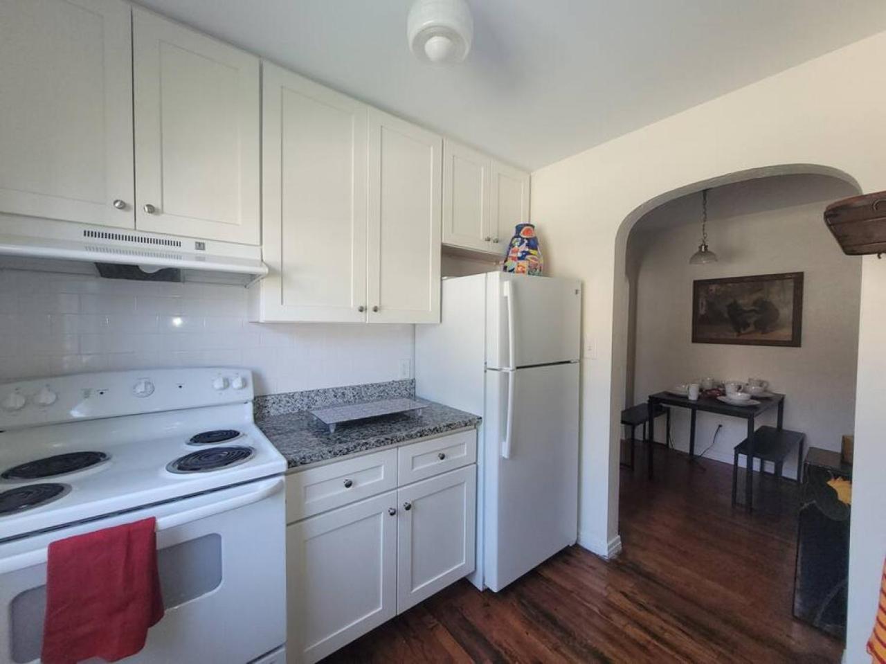 Moon Lakeview Apt at Crescent Lk