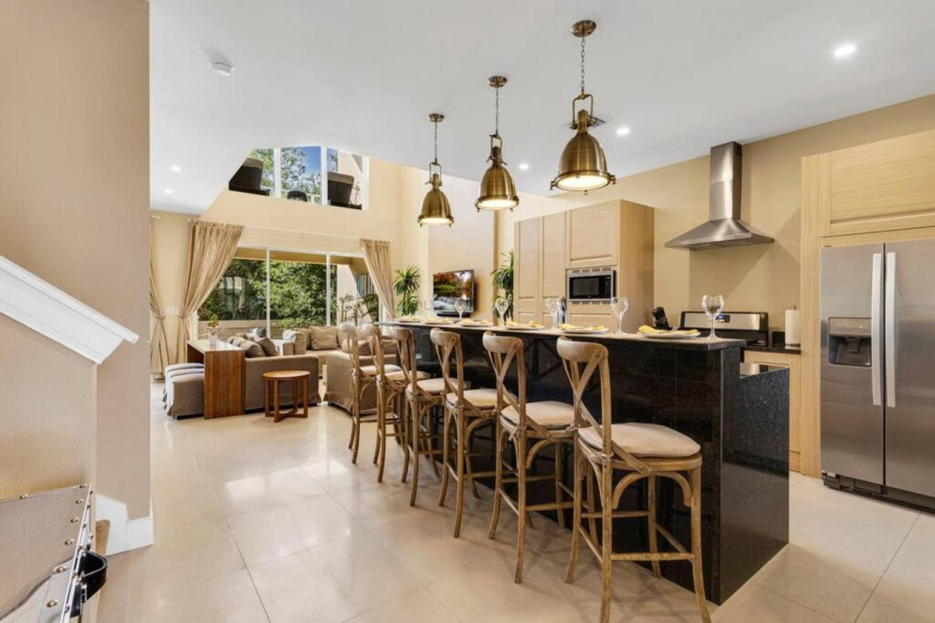 Luxury Townhouse located NEXT to DISNEY ORLANDO