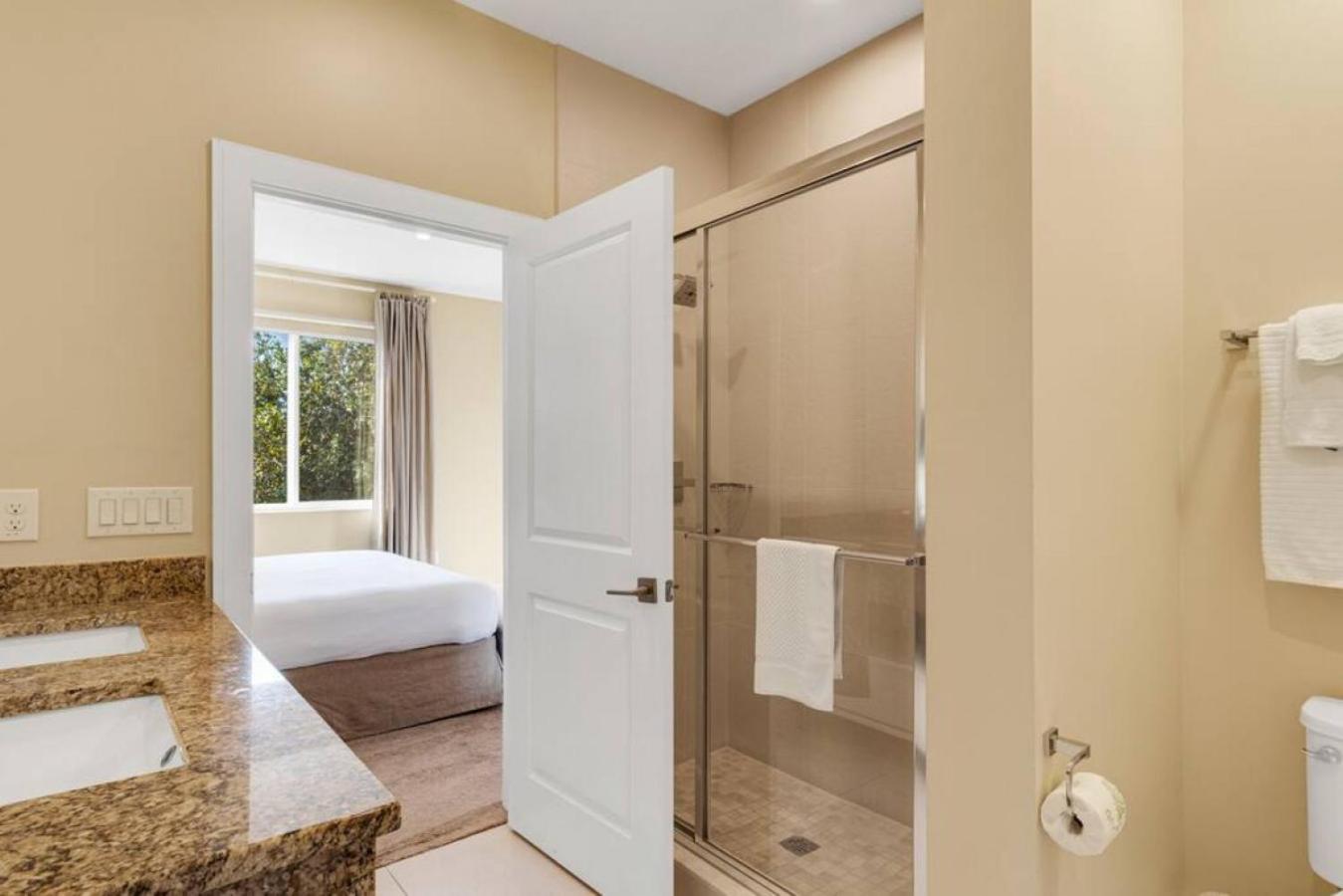 Luxury Townhouse located NEXT to DISNEY ORLANDO