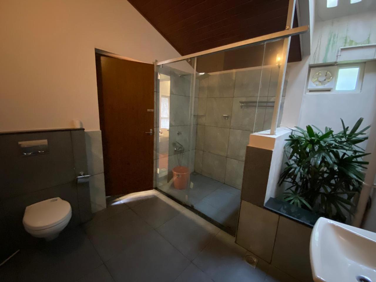Idam Resort