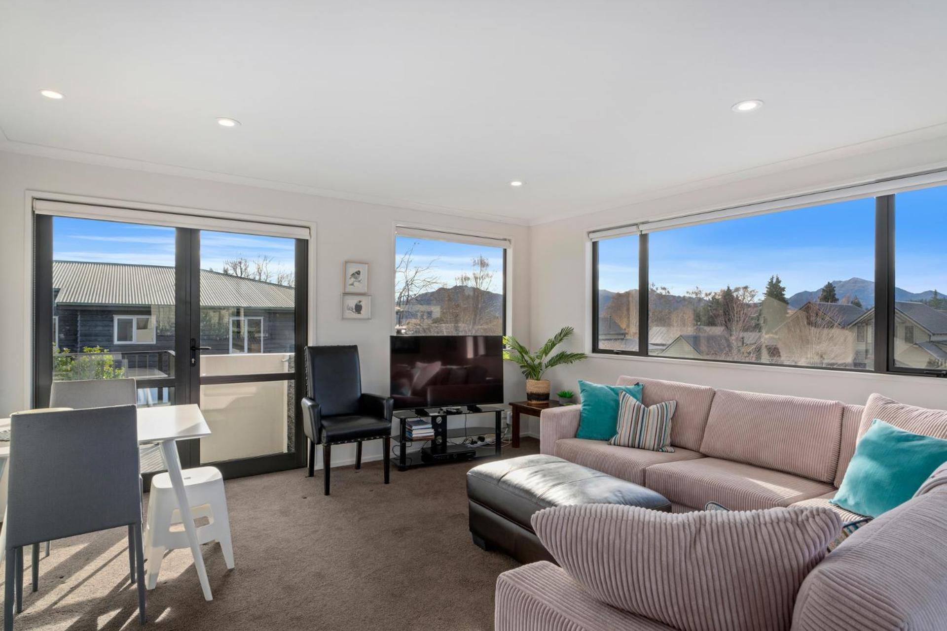 Stonebrook - Wanaka Holiday Home