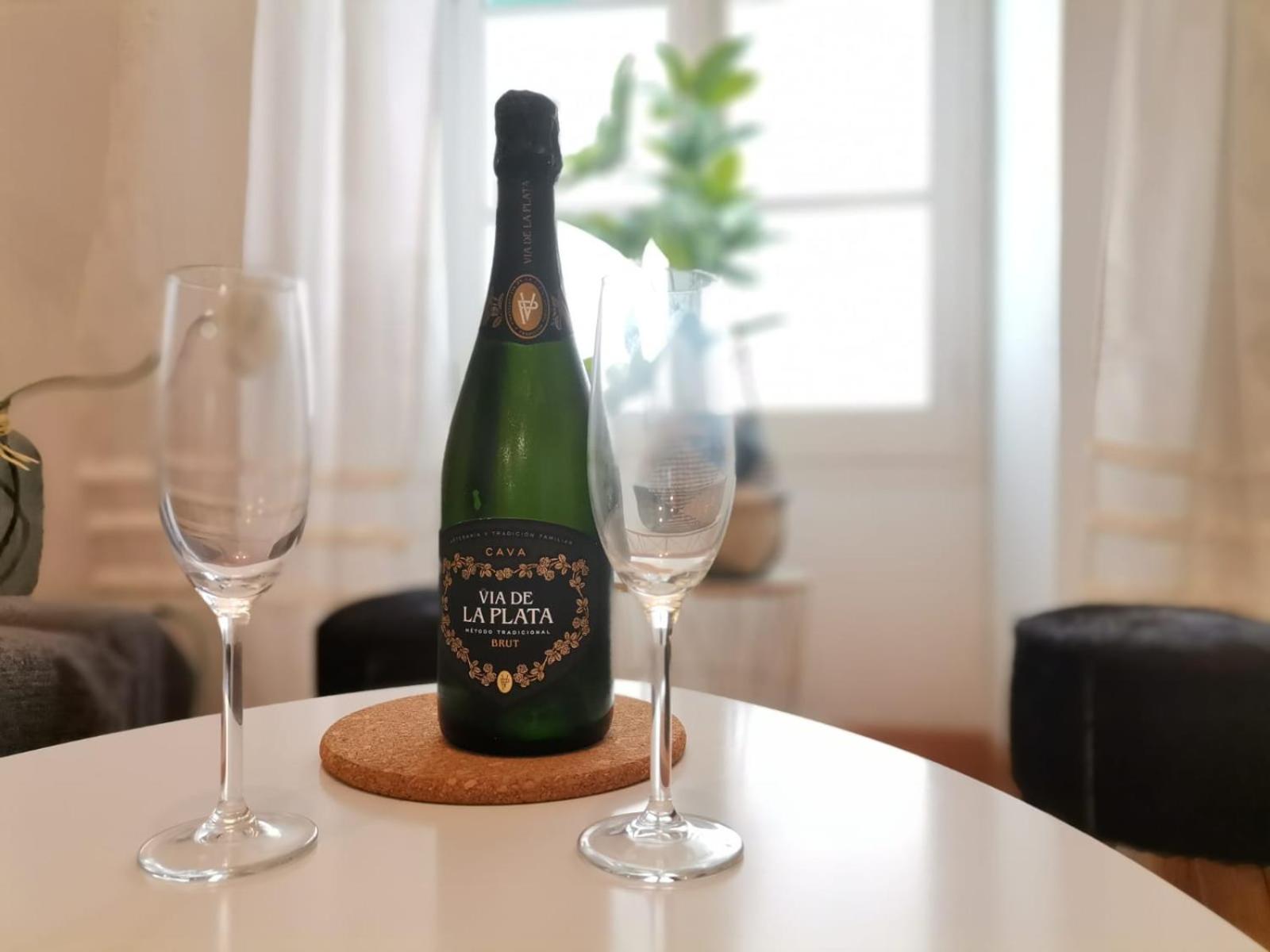 Apartamento La Merced en Málaga — dining