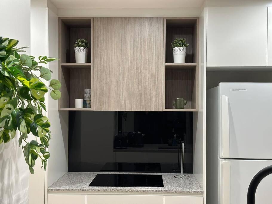 Cityscape Lovely 1BR Apt & Parking @CBD