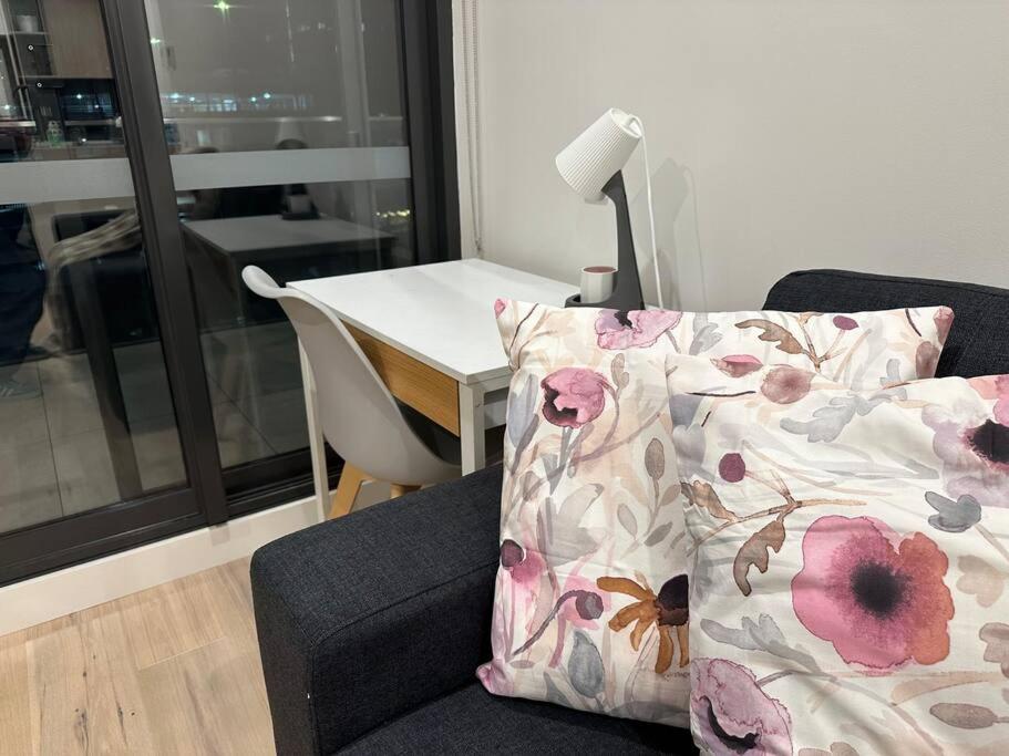 Cityscape Lovely 1BR Apt & Parking @CBD