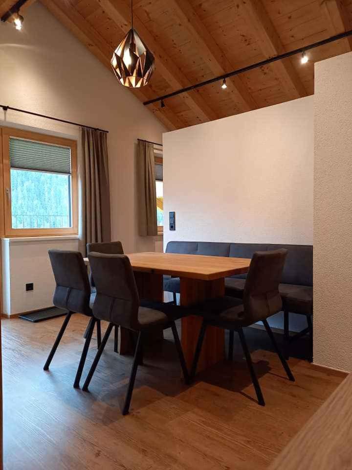 Holiday home in Kappl Paznauntal 42411