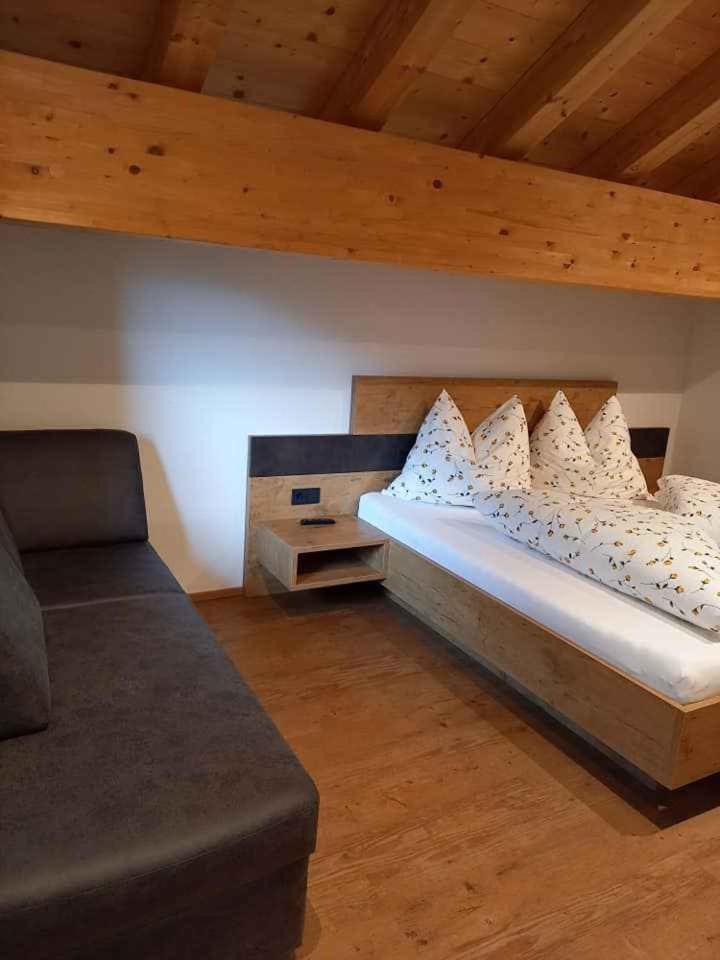 Holiday home in Kappl Paznauntal 42411