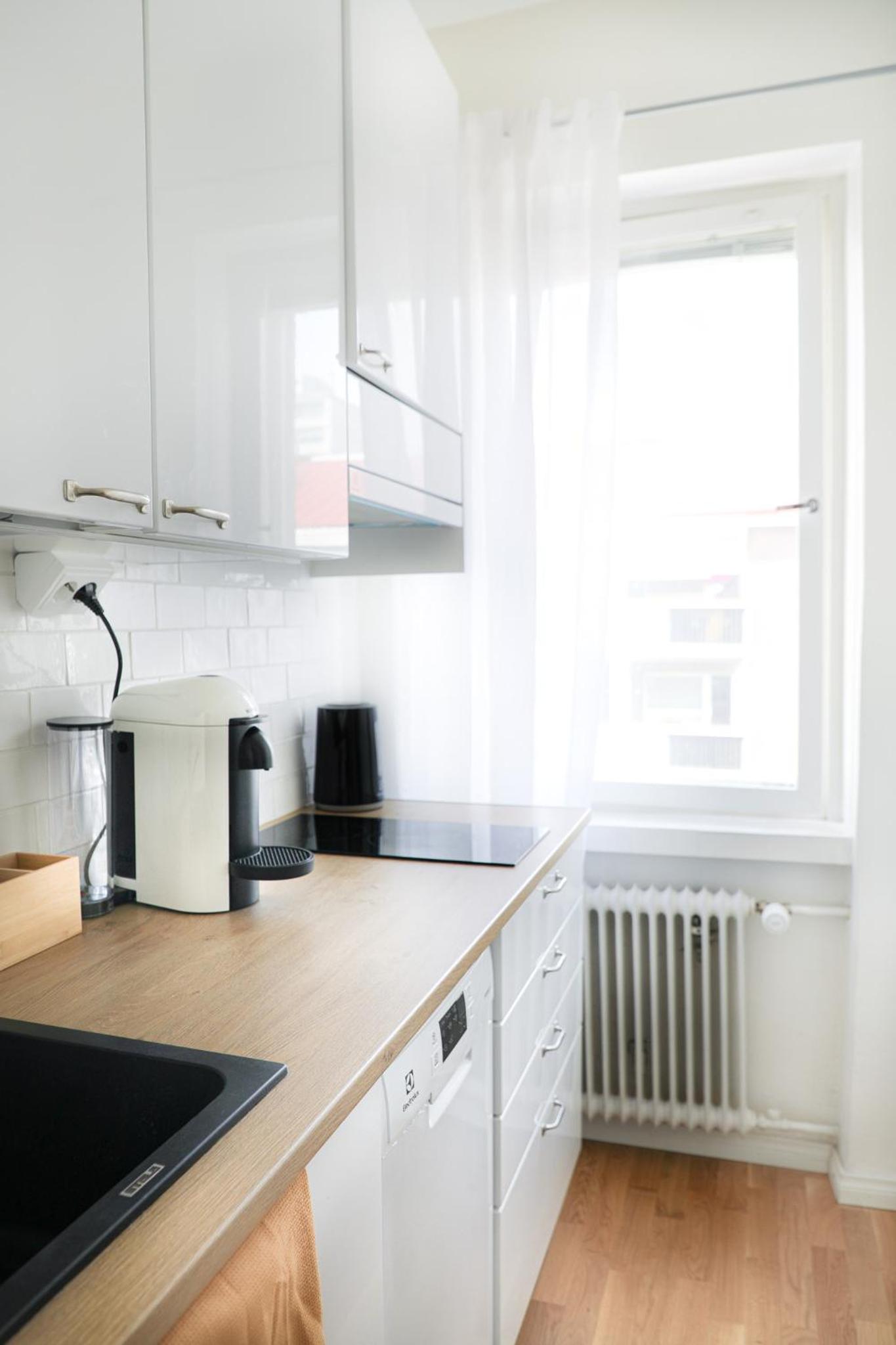 Studio-Joki - Valoisa asunto keskustassa