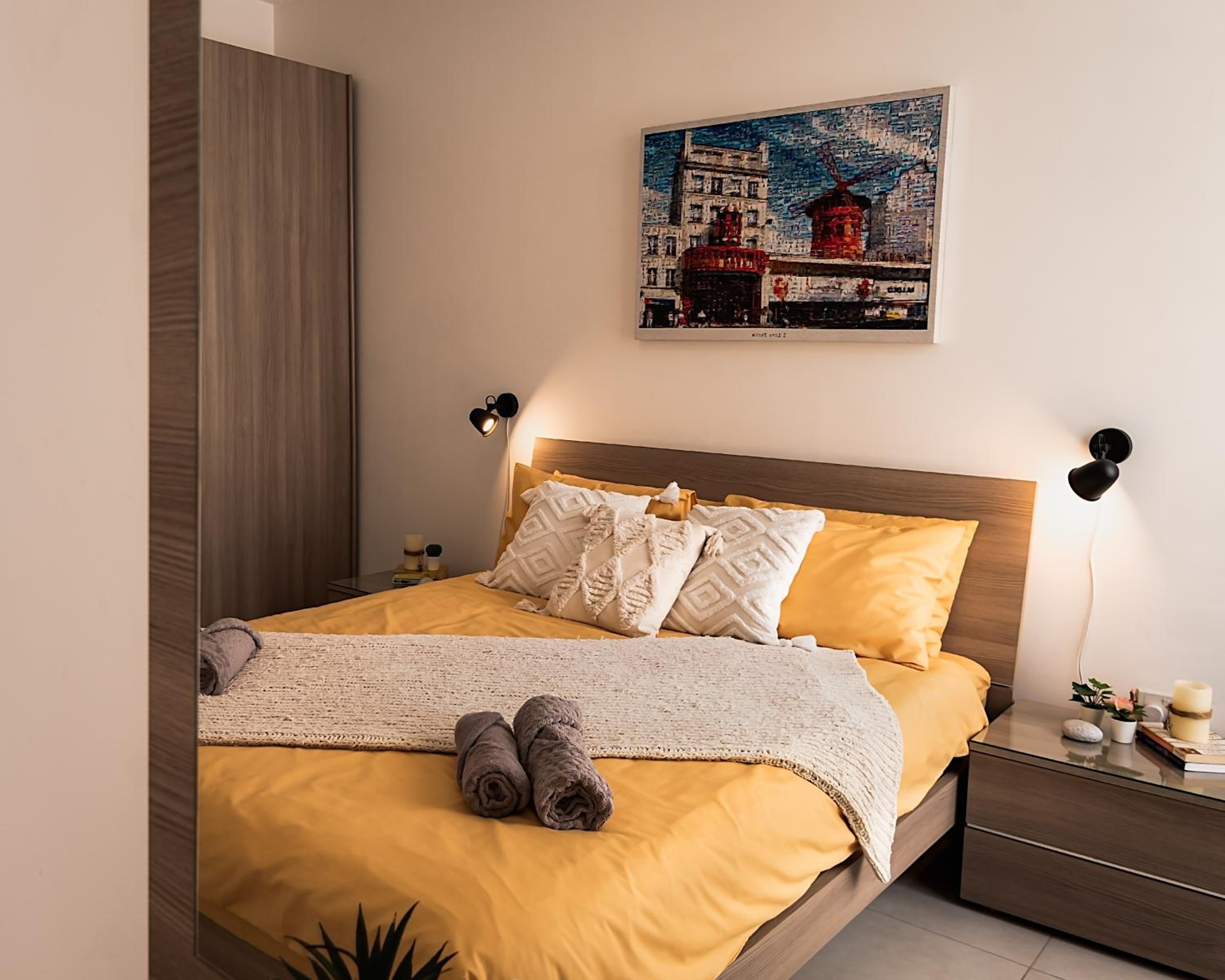 Modern Comfort - 2BR Apartment center of St Julians & Paceville view 4
