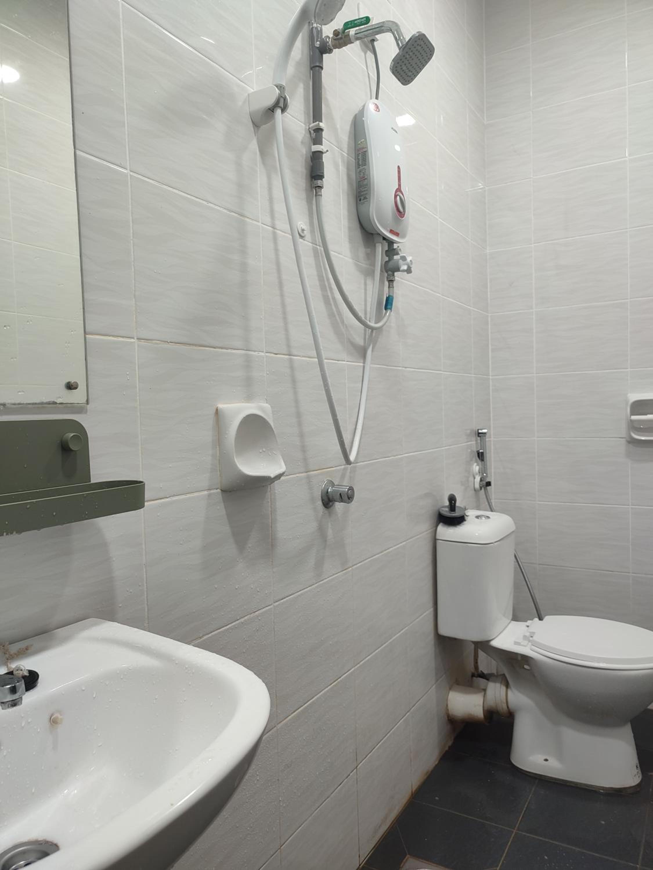 KAF Homestay for Musliim only with Pool, 3 Bedroom with Aircond, Smartkey concept, Kids Fun Stay-SlideSwingTrampoline, photo 35