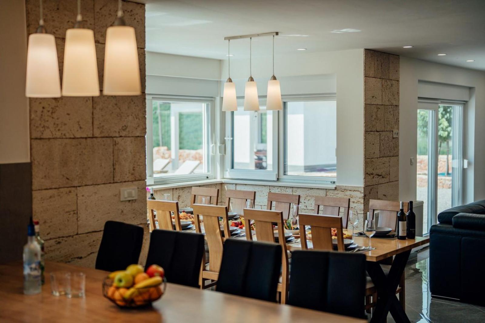 Vila Agape with a pool, football and tennis court