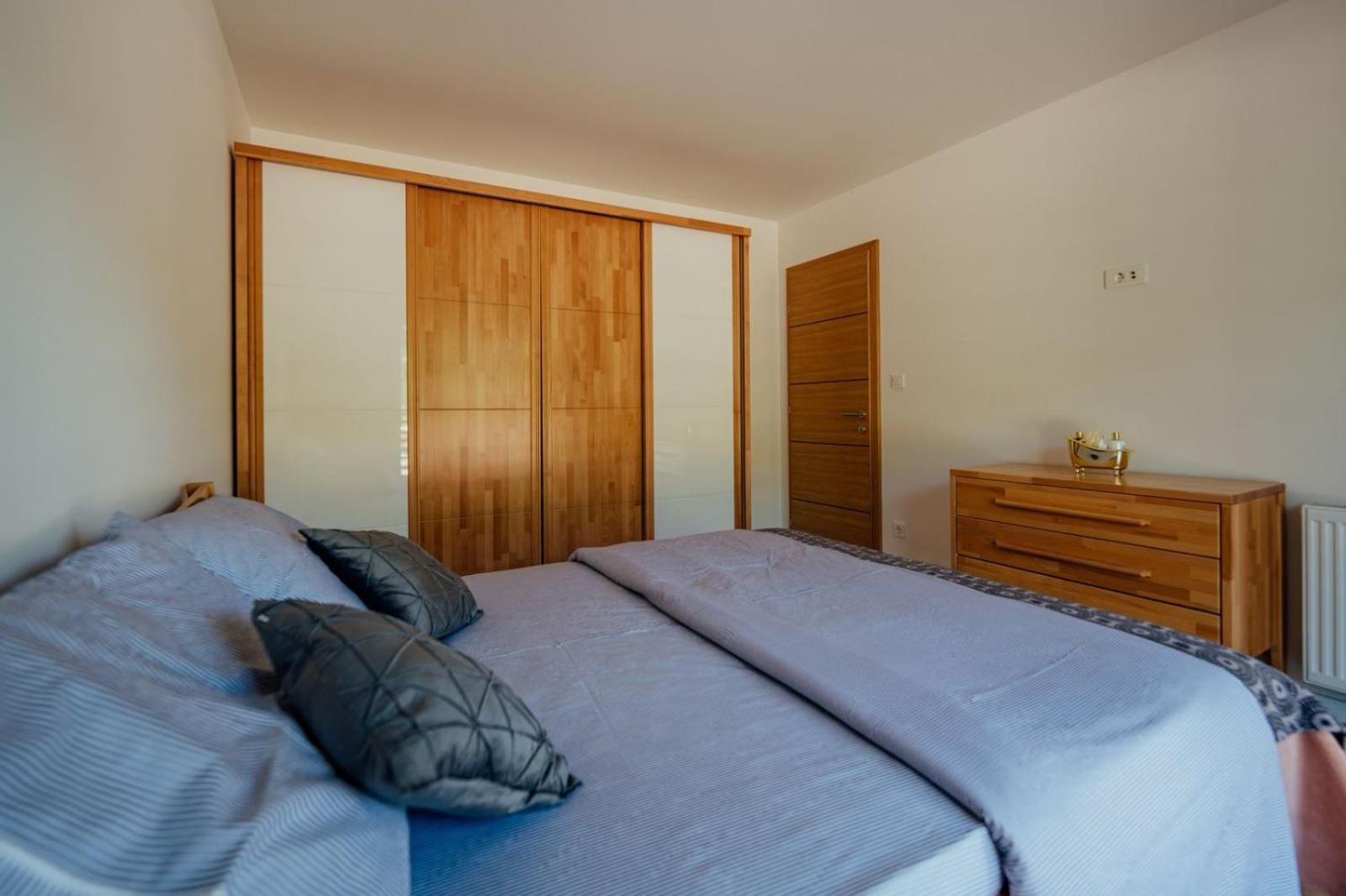 Vila Agape with a pool, football and tennis court