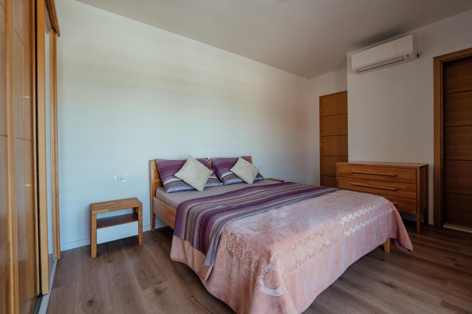 Vila Agape with a pool, football and tennis court