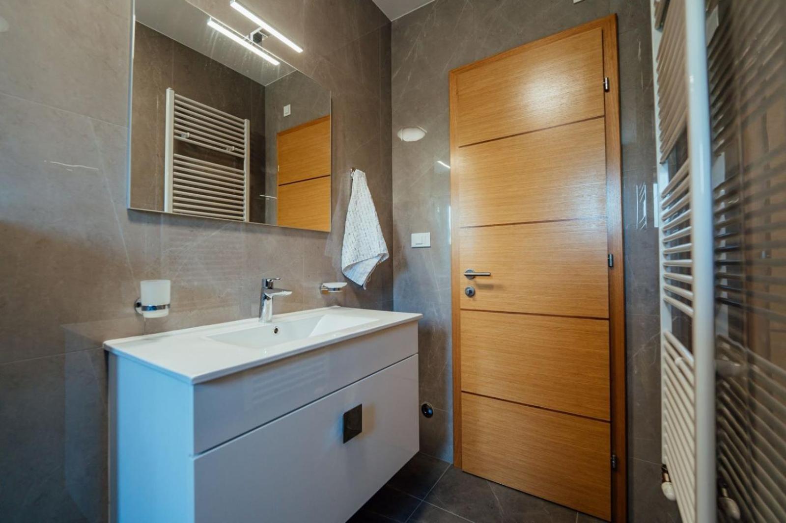 Vila Agape with a pool, football and tennis court
