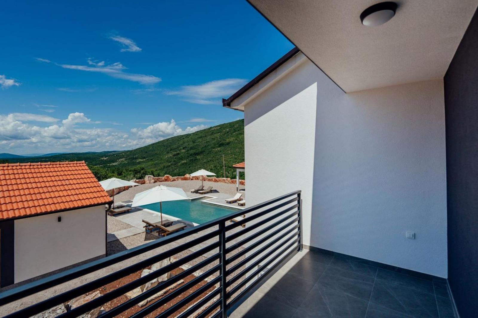 Vila Agape with a pool, football and tennis court