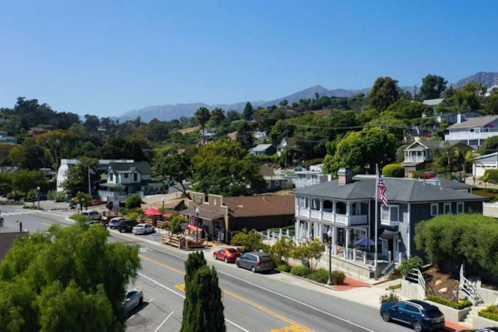 Hotel Summer Beach House - Image 1