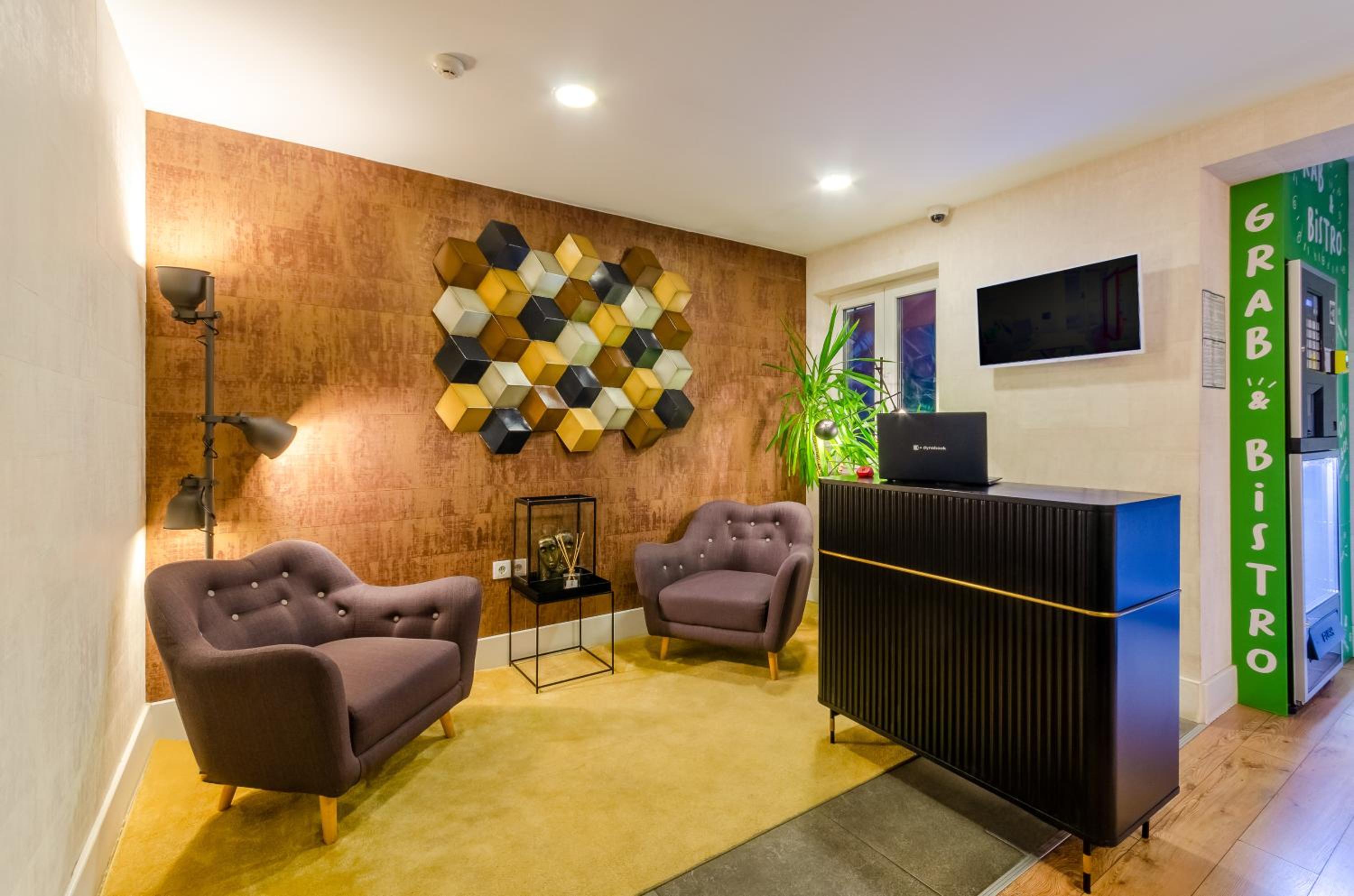 LX51 Lisbon Center - Studios & Suites by APT IIN