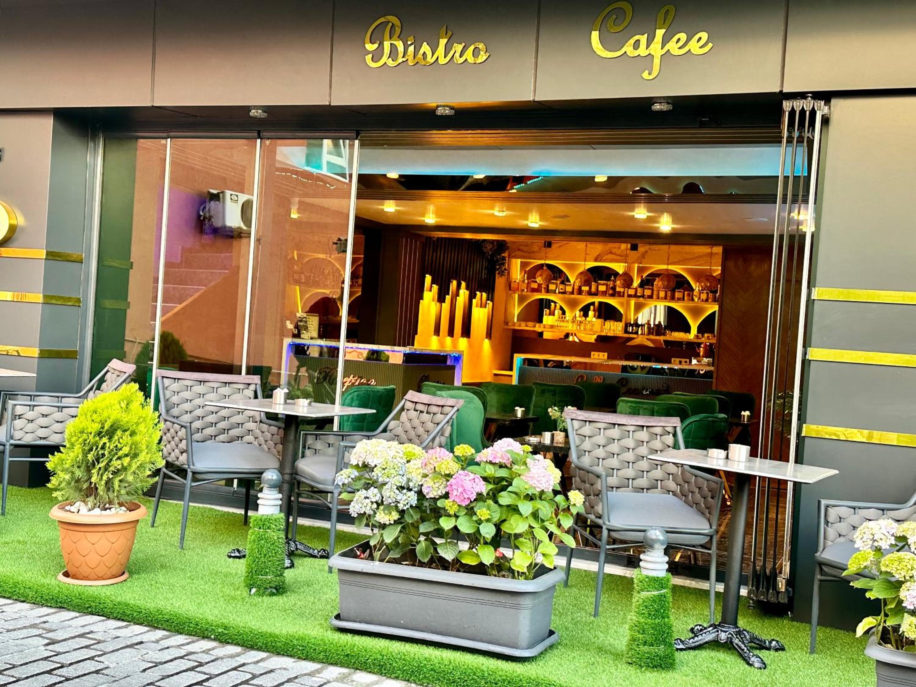 Crowned Plus Otel - Image 54