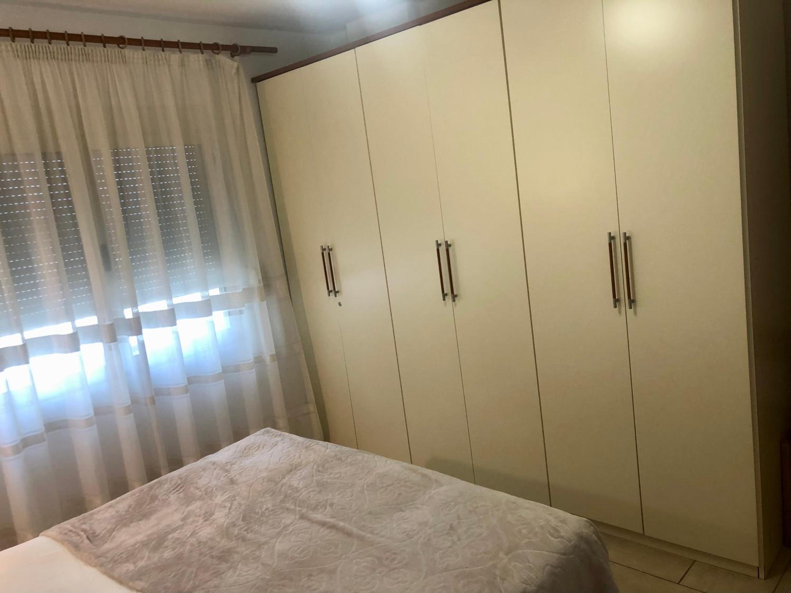 Teuta Apartment