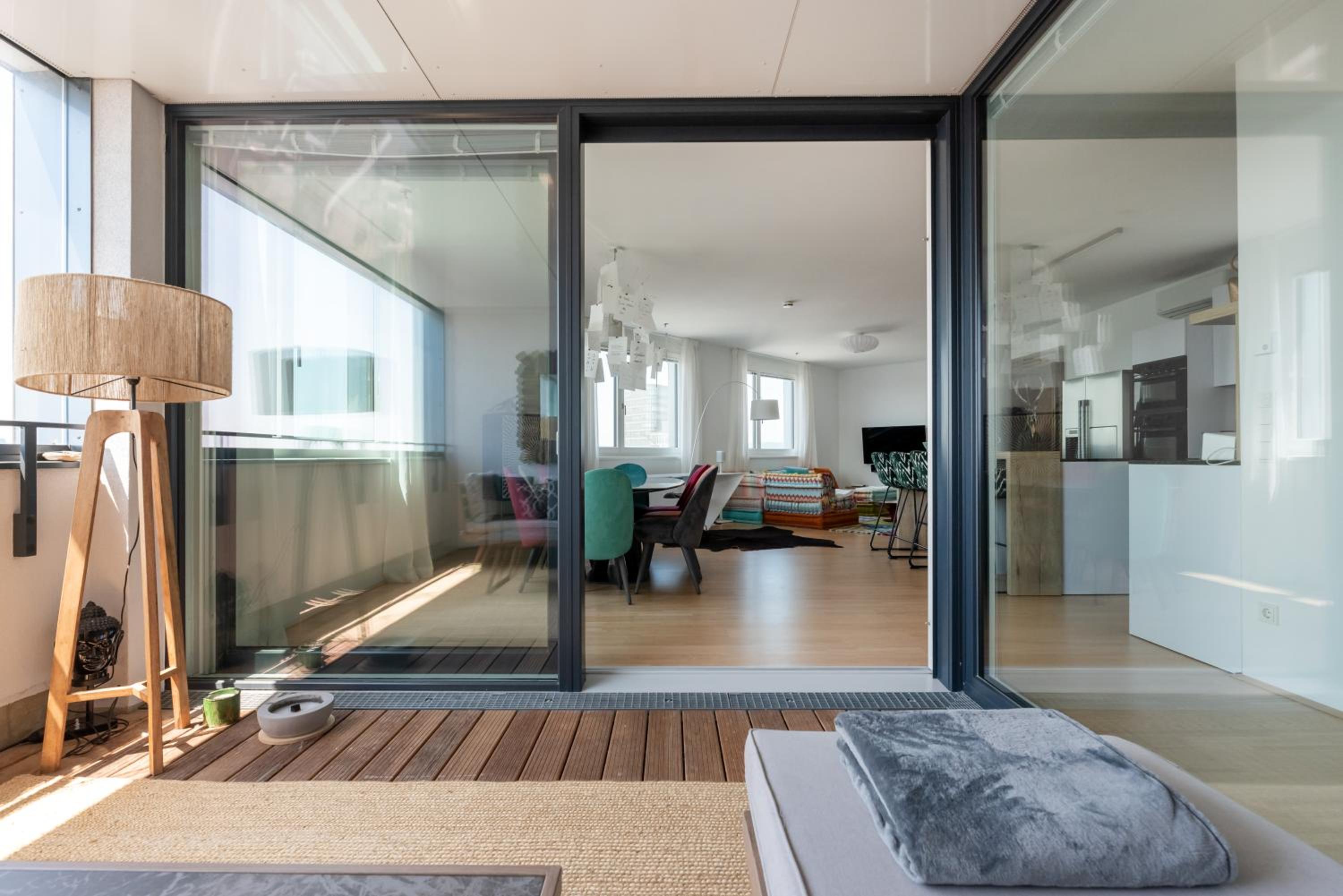 Luxus über den Wolken, 18. Stock mit Klimaanlage und Garage