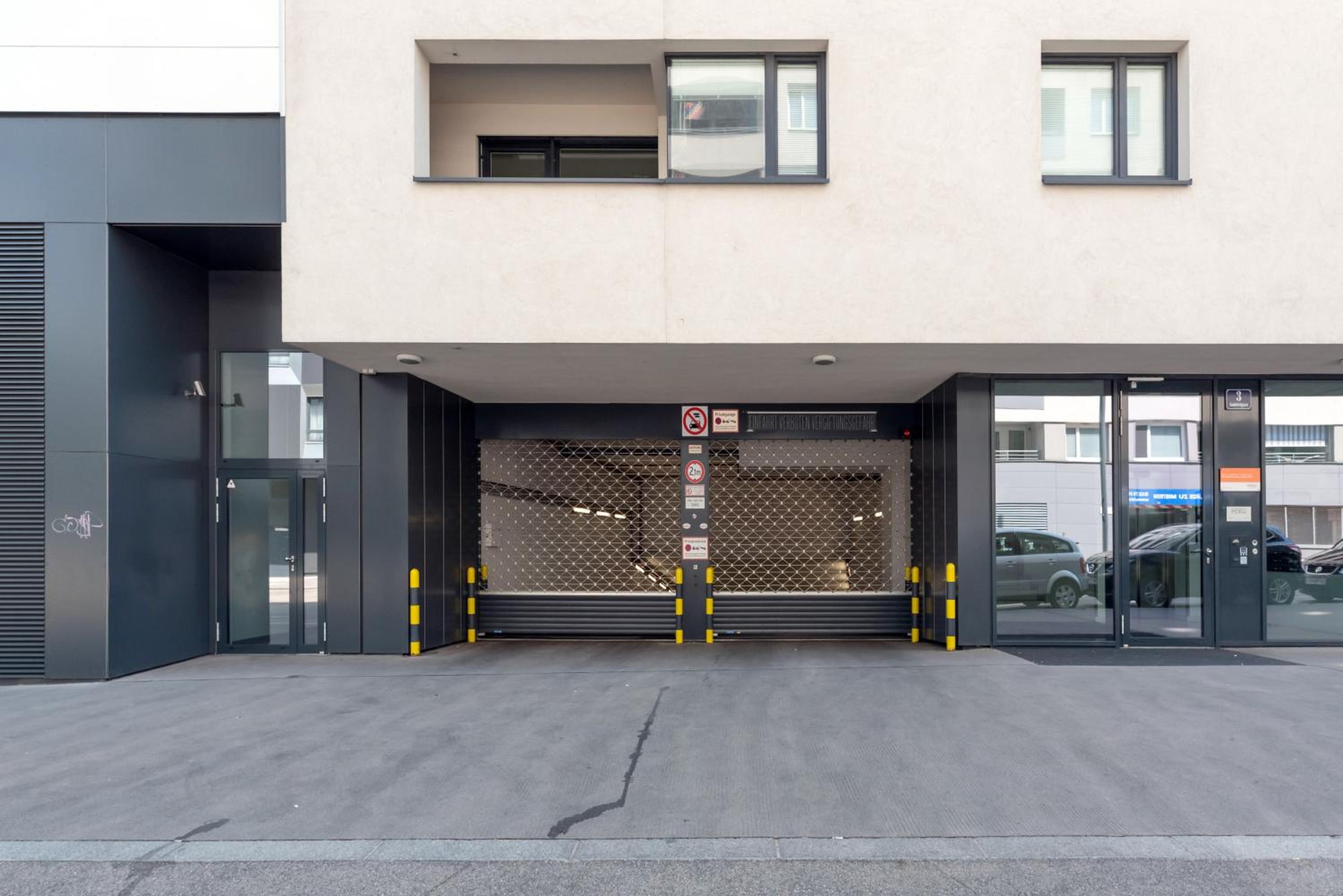 Luxus über den Wolken, 18. Stock mit Klimaanlage und Garage