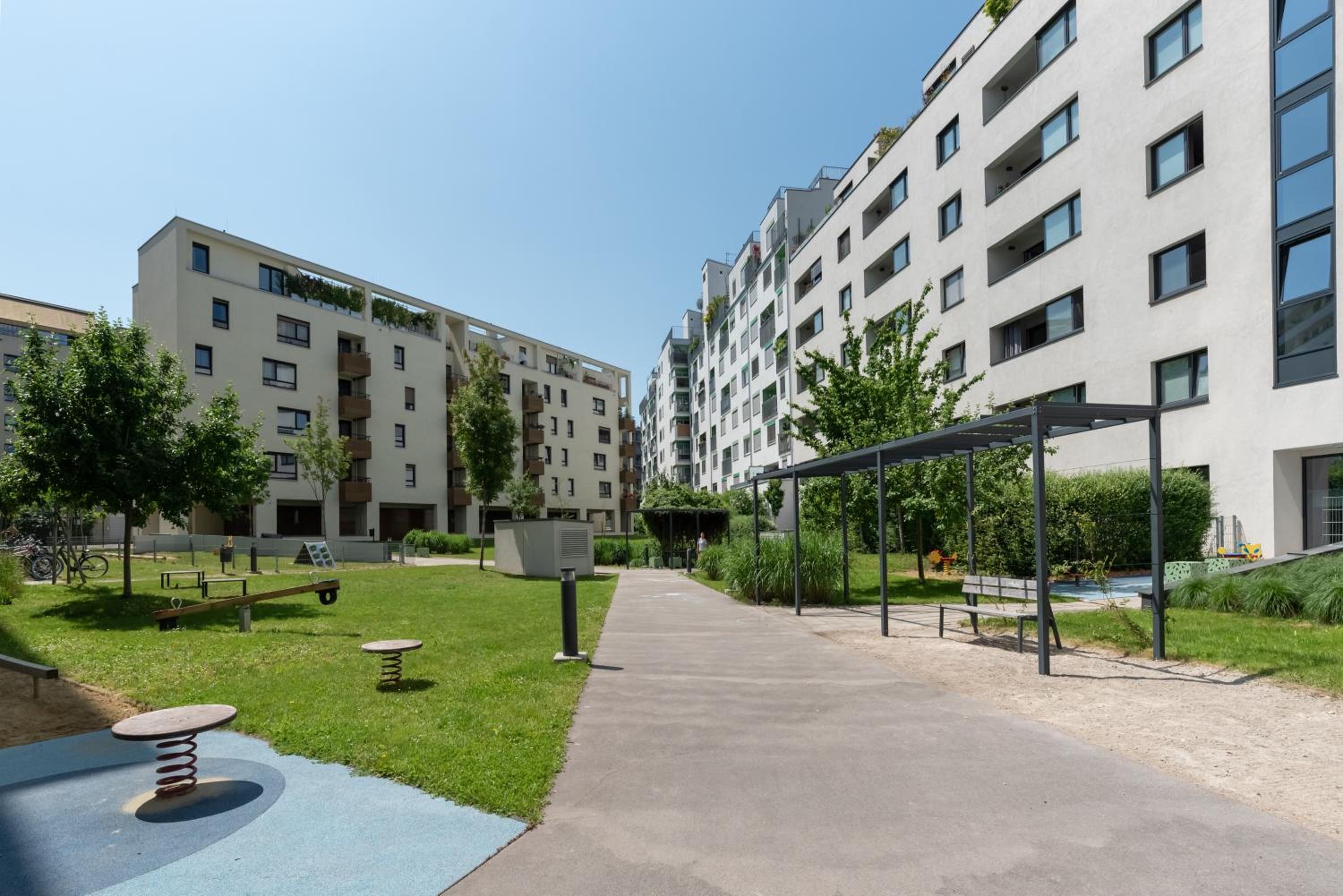 Luxus über den Wolken, 18. Stock mit Klimaanlage und Garage