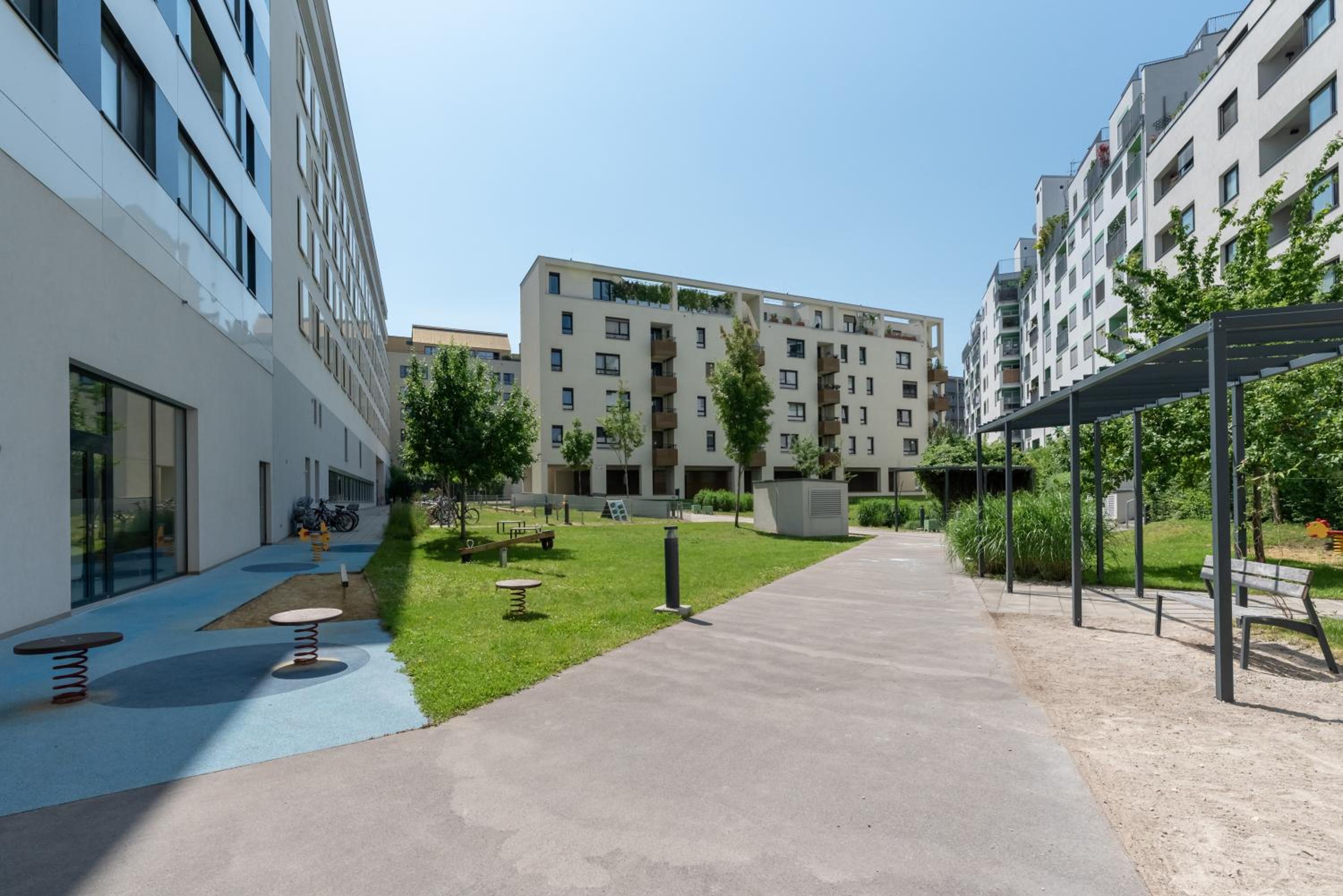 Luxus über den Wolken, 18. Stock mit Klimaanlage und Garage