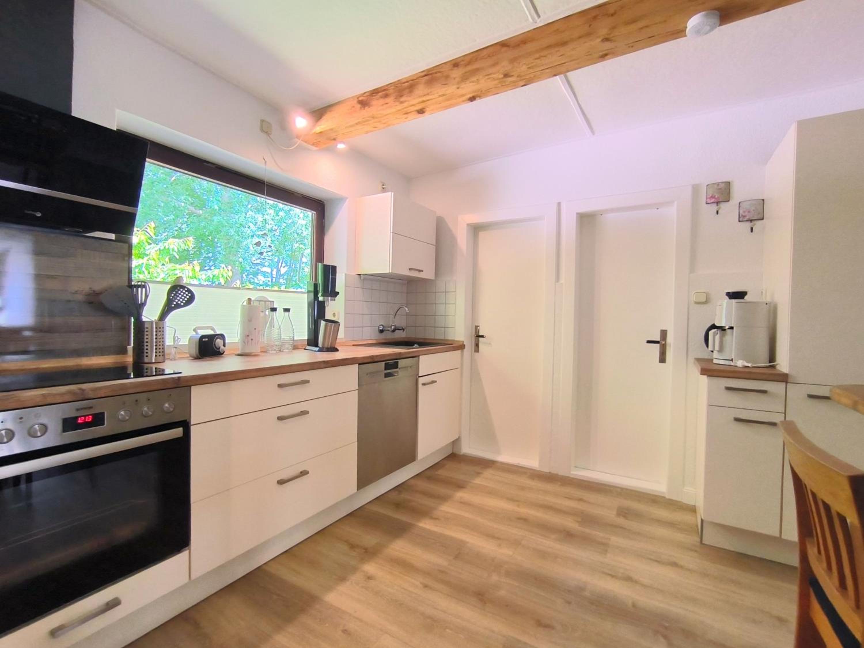 Ferienwohnung zwischen den Meeren - schöne und gemütliche FeWo mit Garten