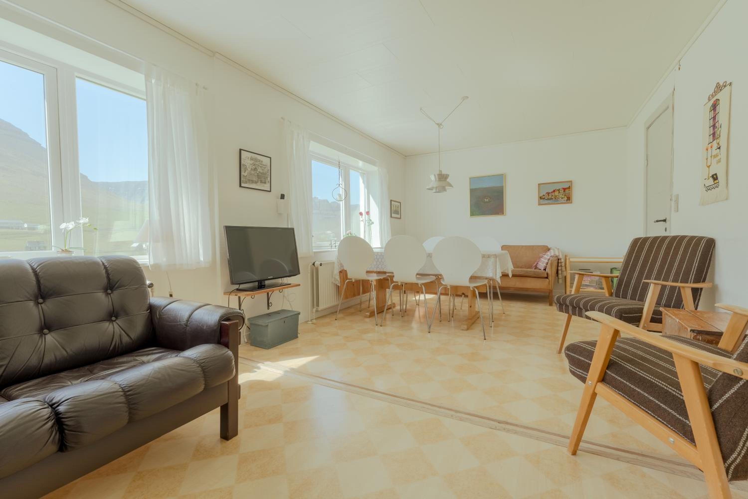 Sea and Mountain View - Scenic Village - 2BR House view 5
