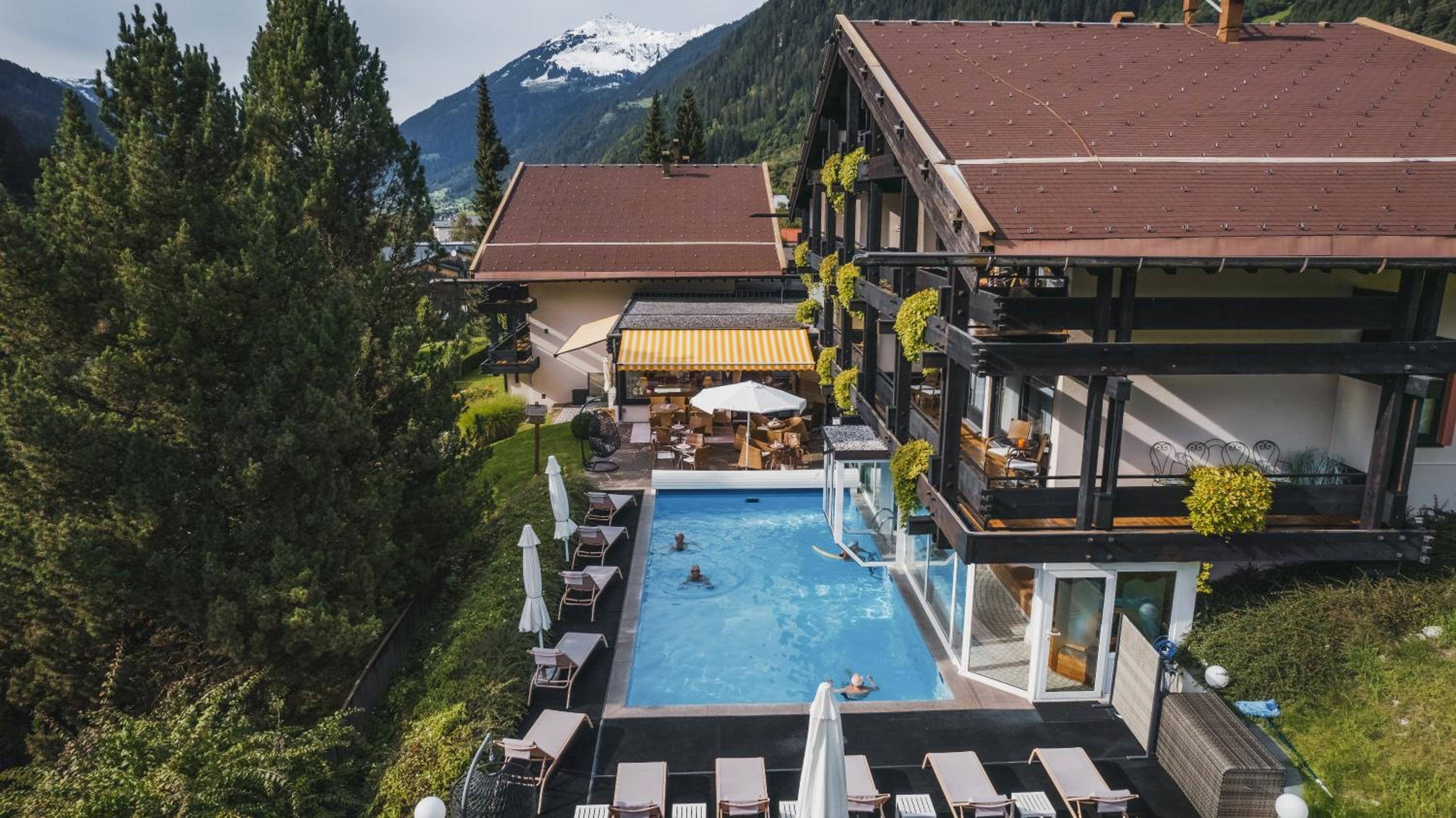 Apartment Hotel Pfeifer