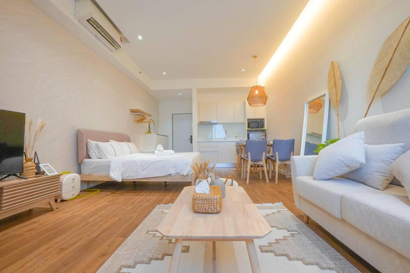 Chambers Suite Studio KLCC PWTC by Unimax