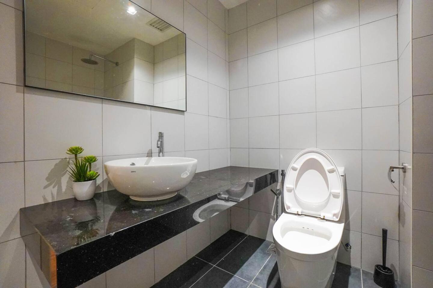 Chambers Suite Studio KLCC PWTC by Unimax