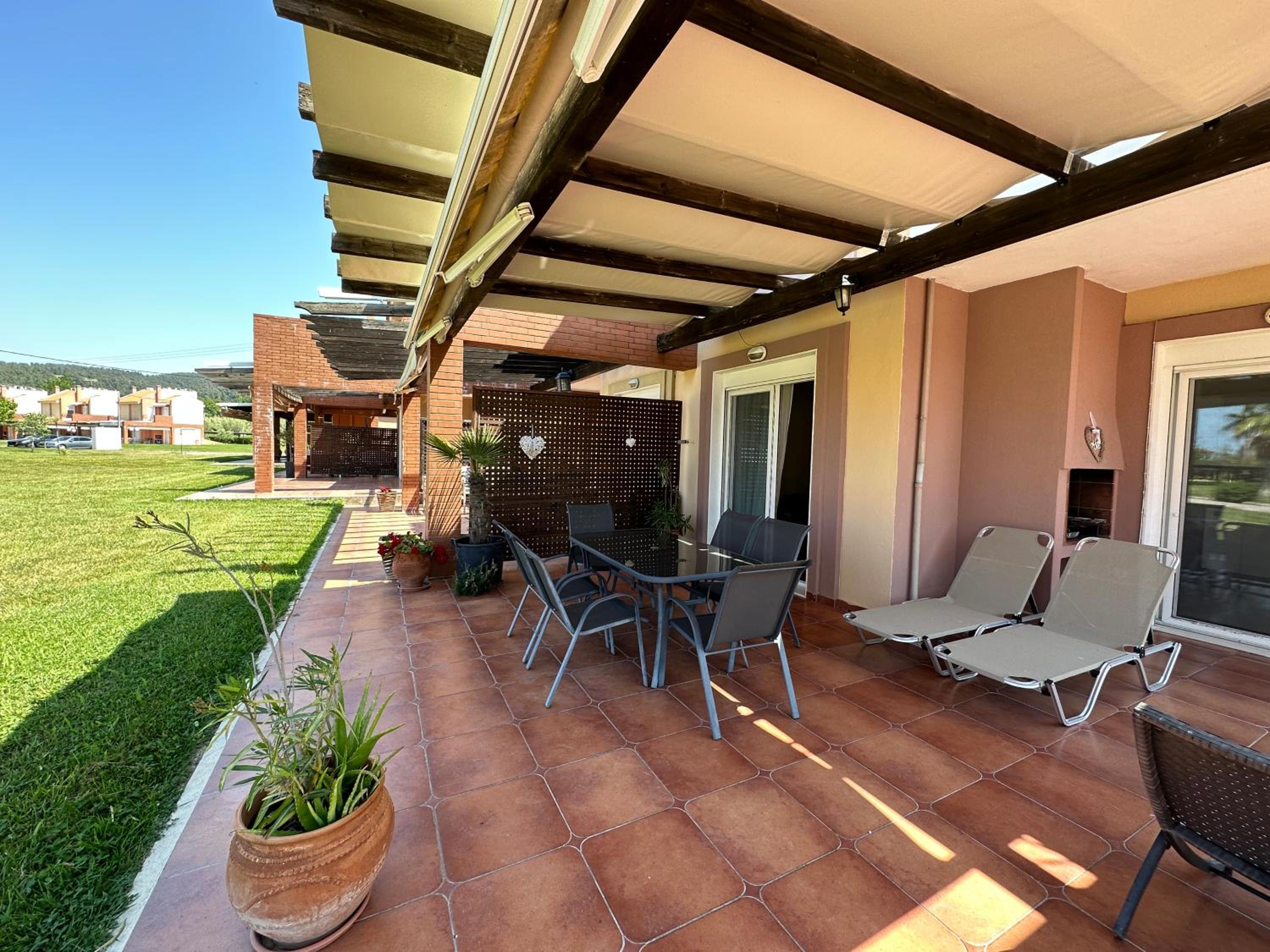 Relax in this Sithonia Property with ocean views photo 5