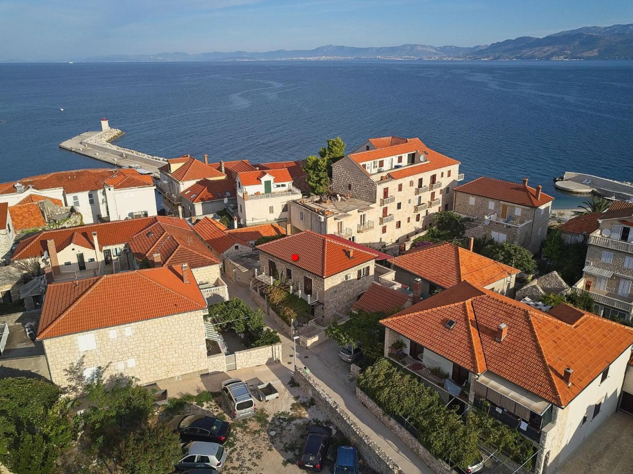 Spacious apartment 50 m from the beach view 3