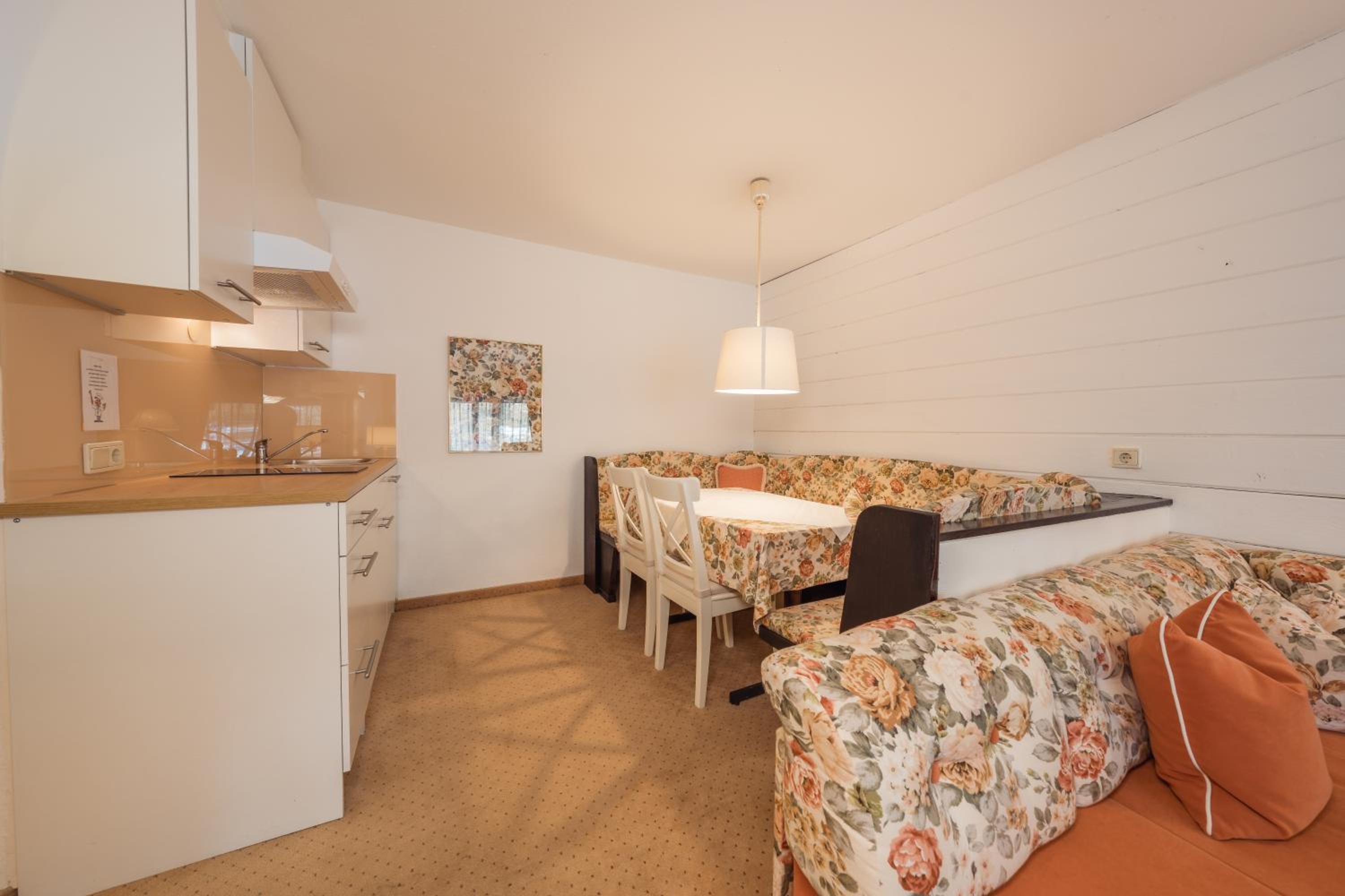 Apartment Hotel Pfeifer
