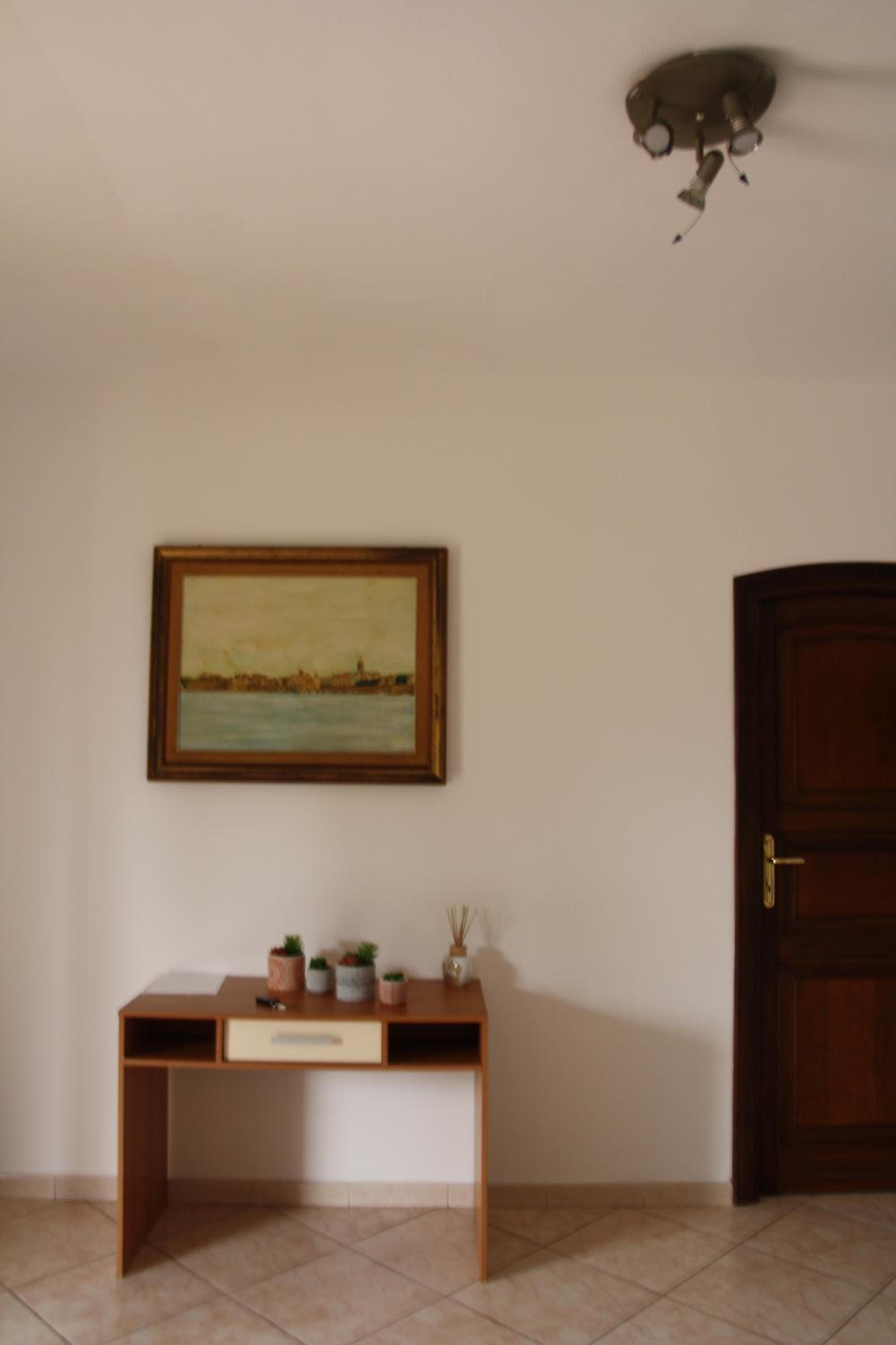 Photo 50
