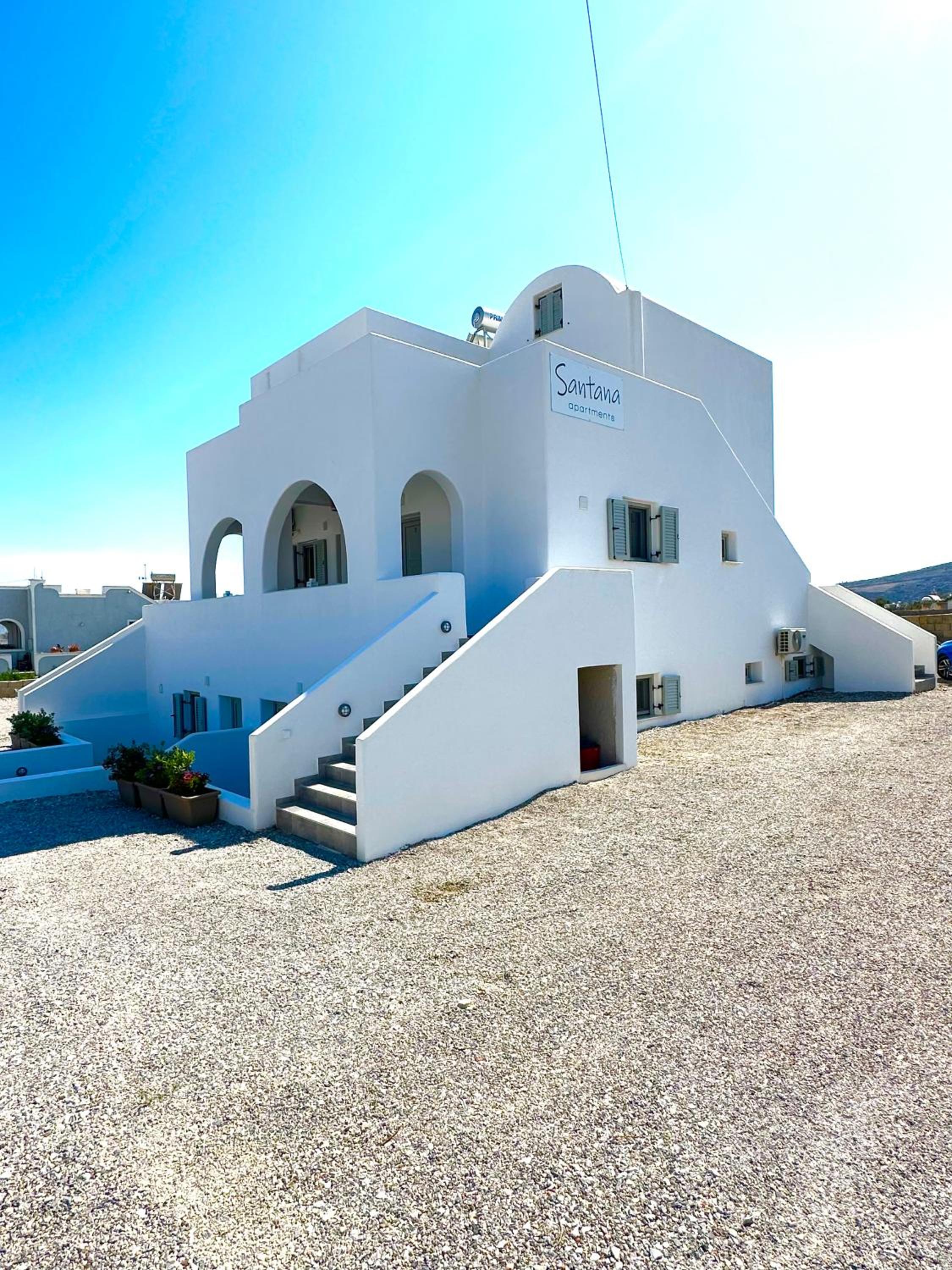 Santana Apartments