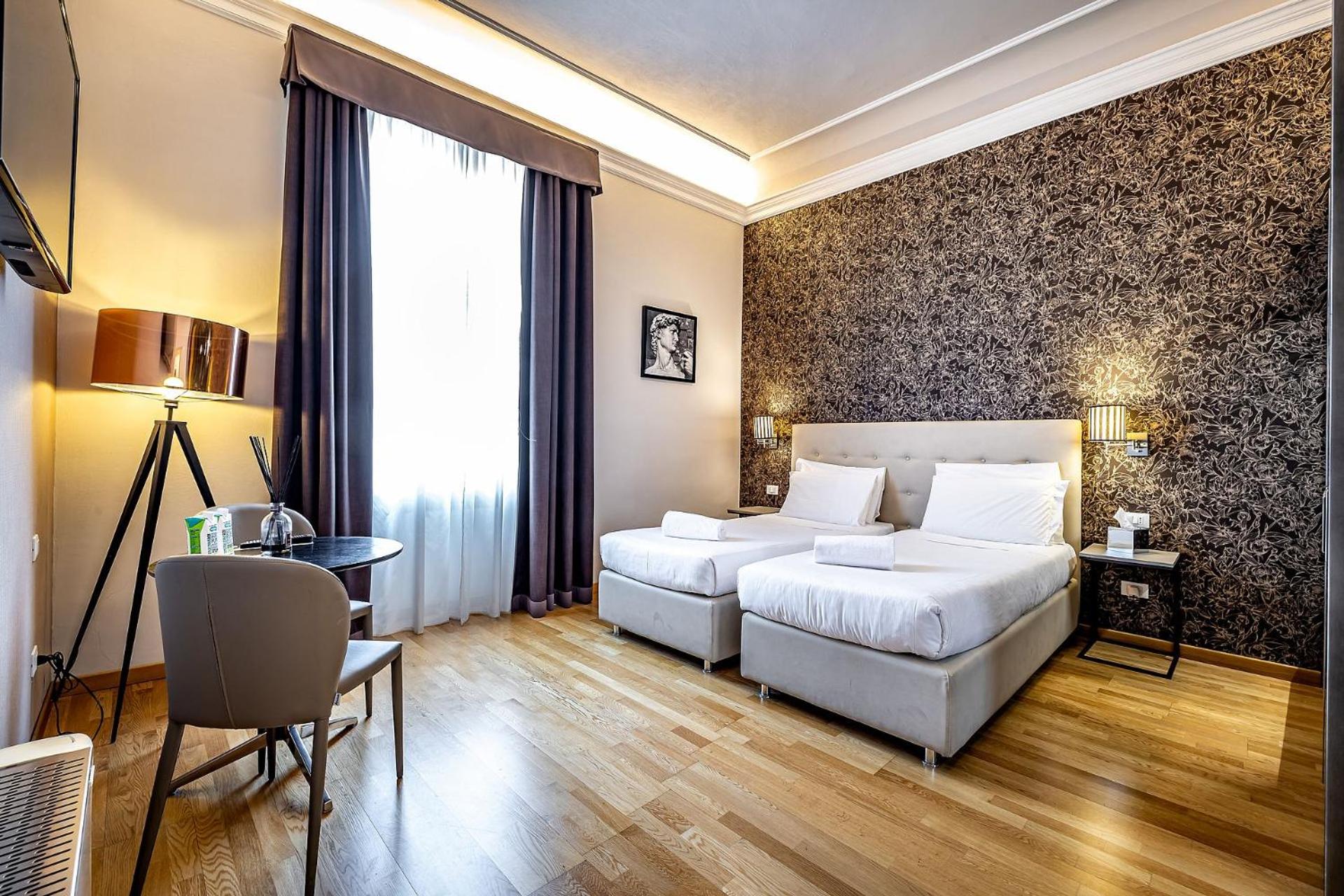 Martelli 6 Suite & Apartments