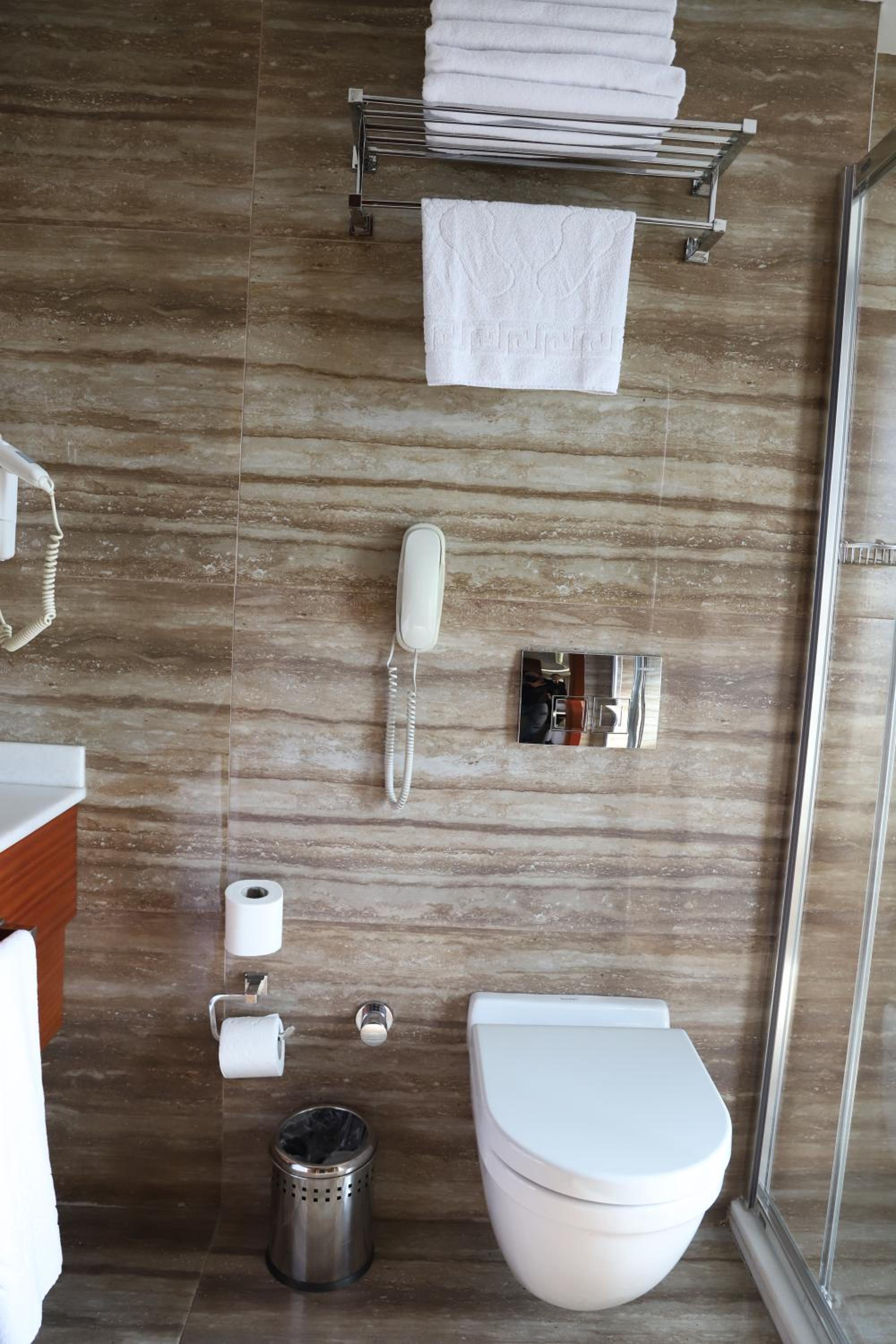 Hurry Inn Merter Istanbul - Image 36