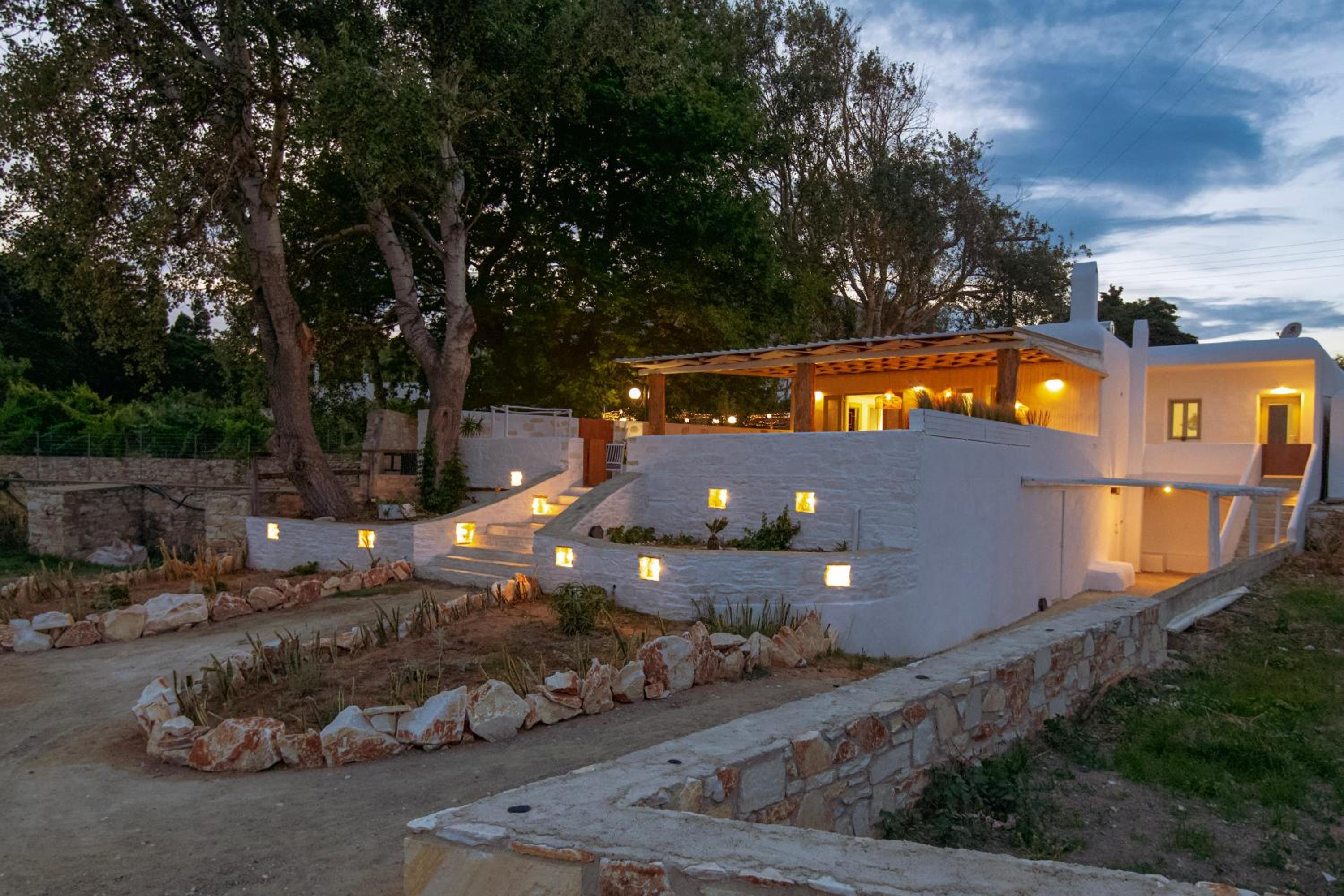 Arethousa House
