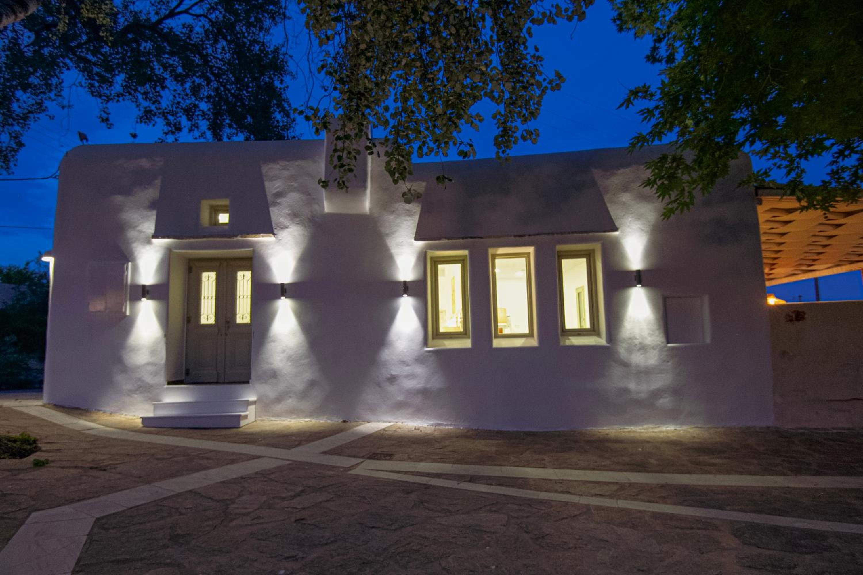 Arethousa House
