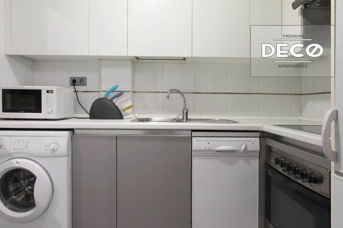 Apartamentos Conde Duque Decó