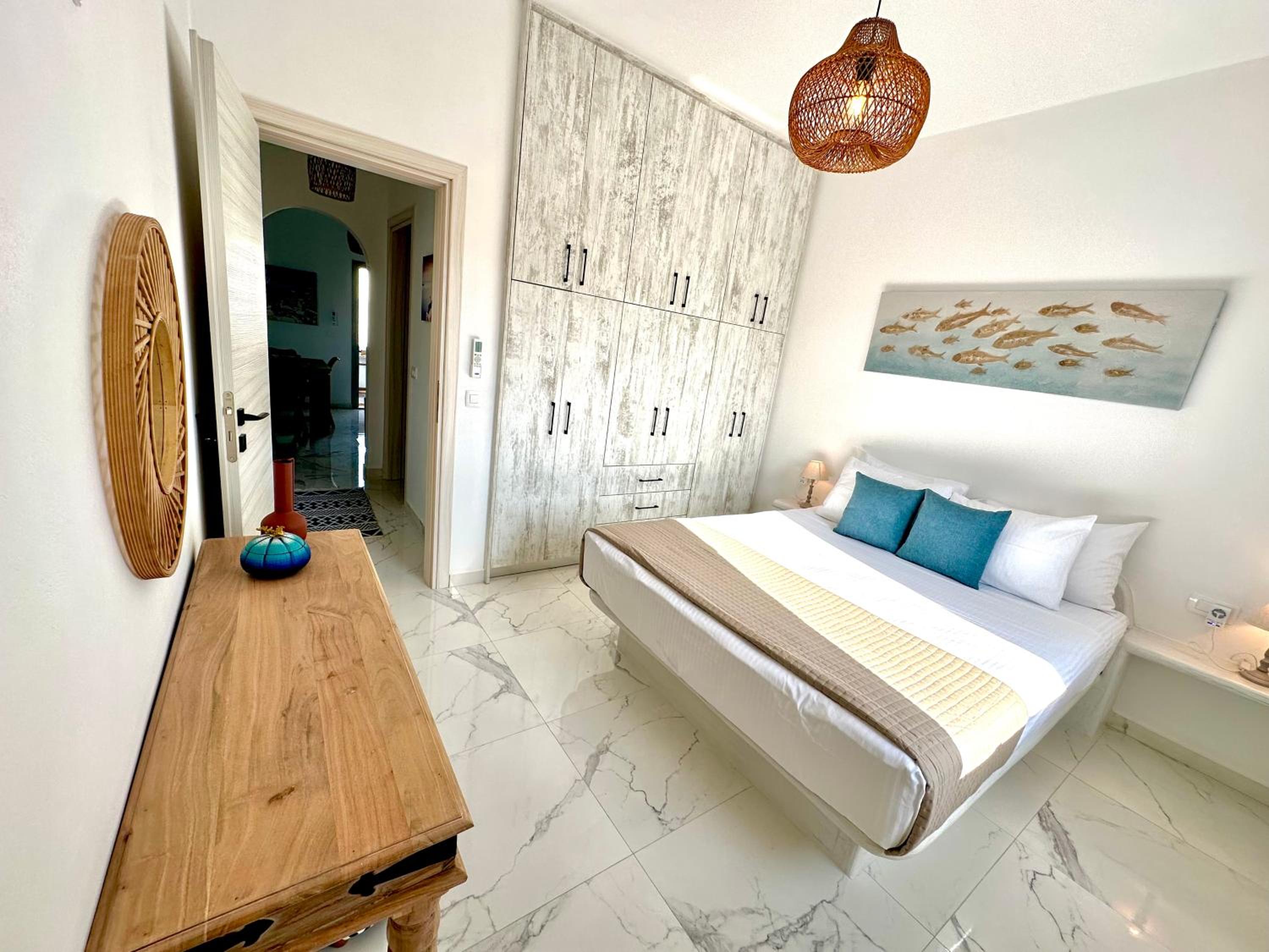 Santana Apartments