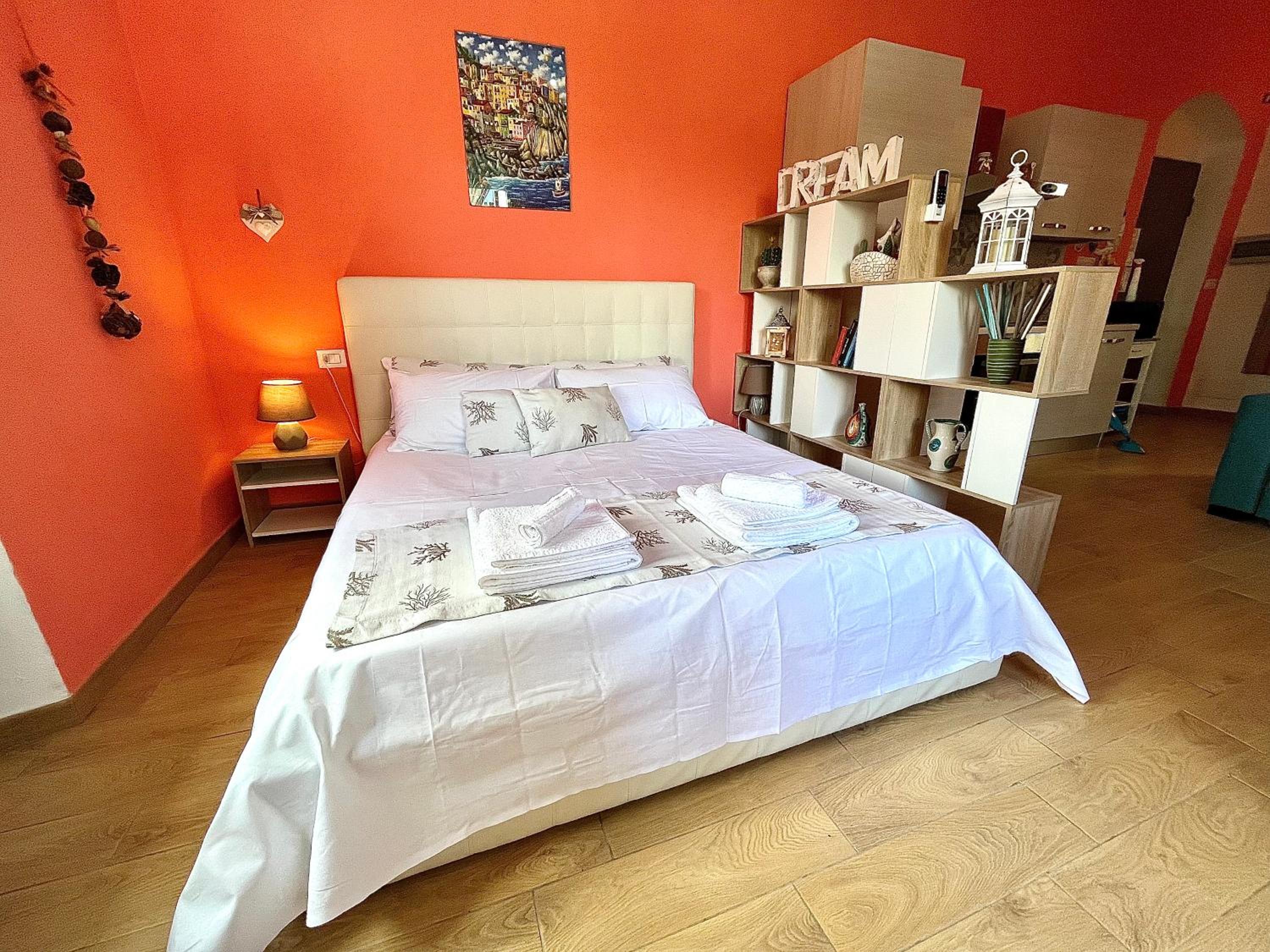 Cà del Vins - Studio Flat in La Spezia view 2